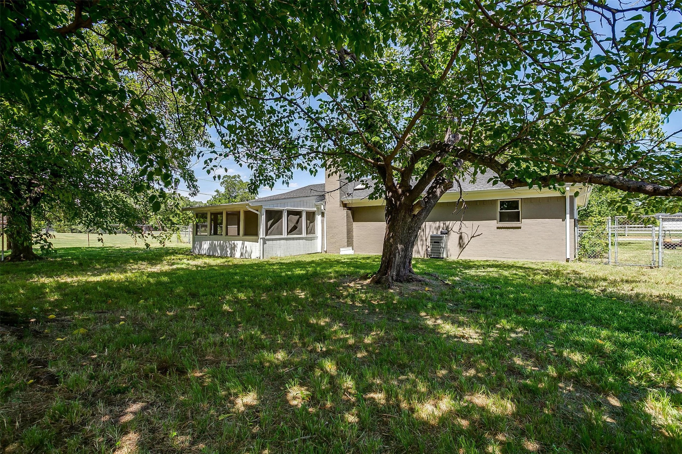 6809 Little Ranch Road
