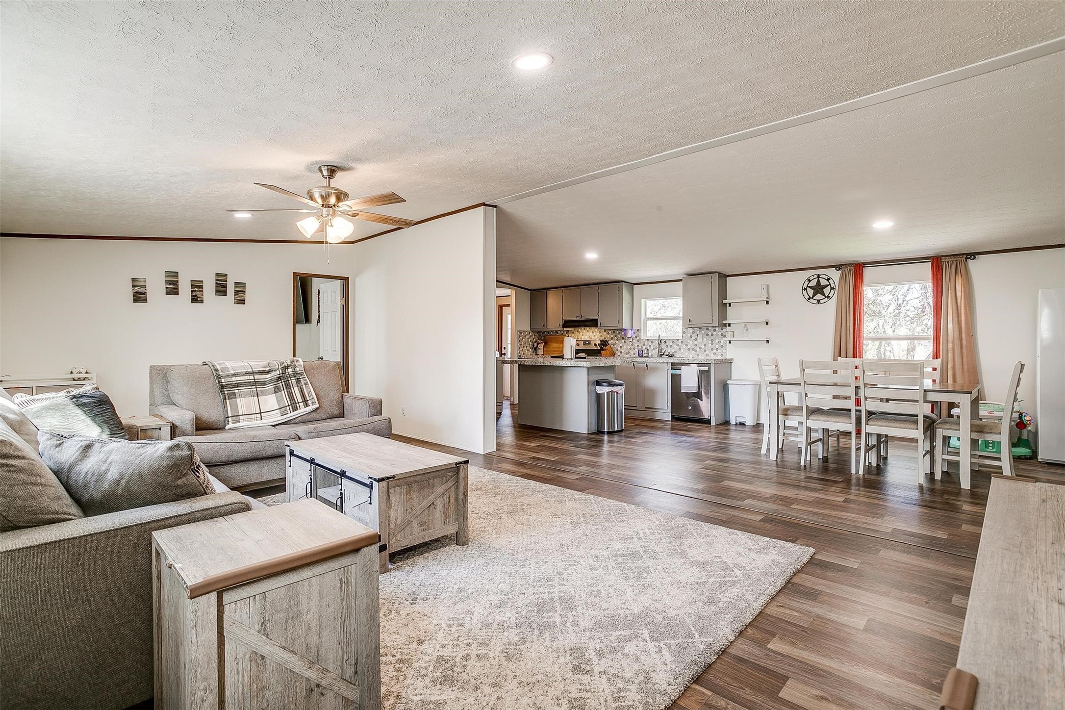 4801 Cedar Hill Drive