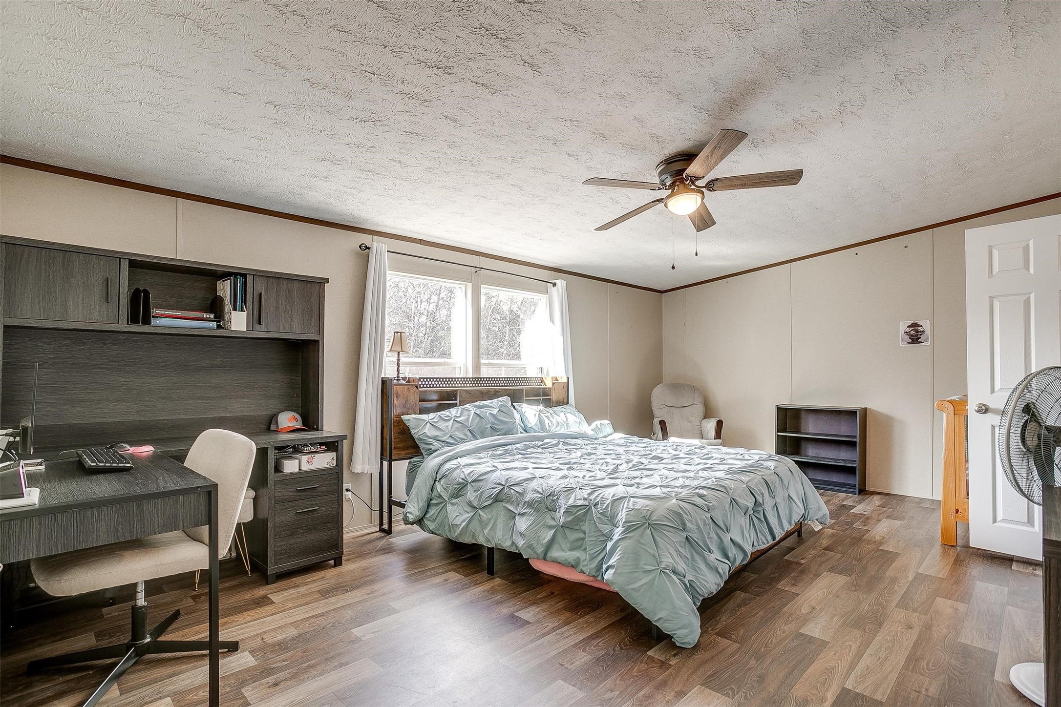 4801 Cedar Hill Drive