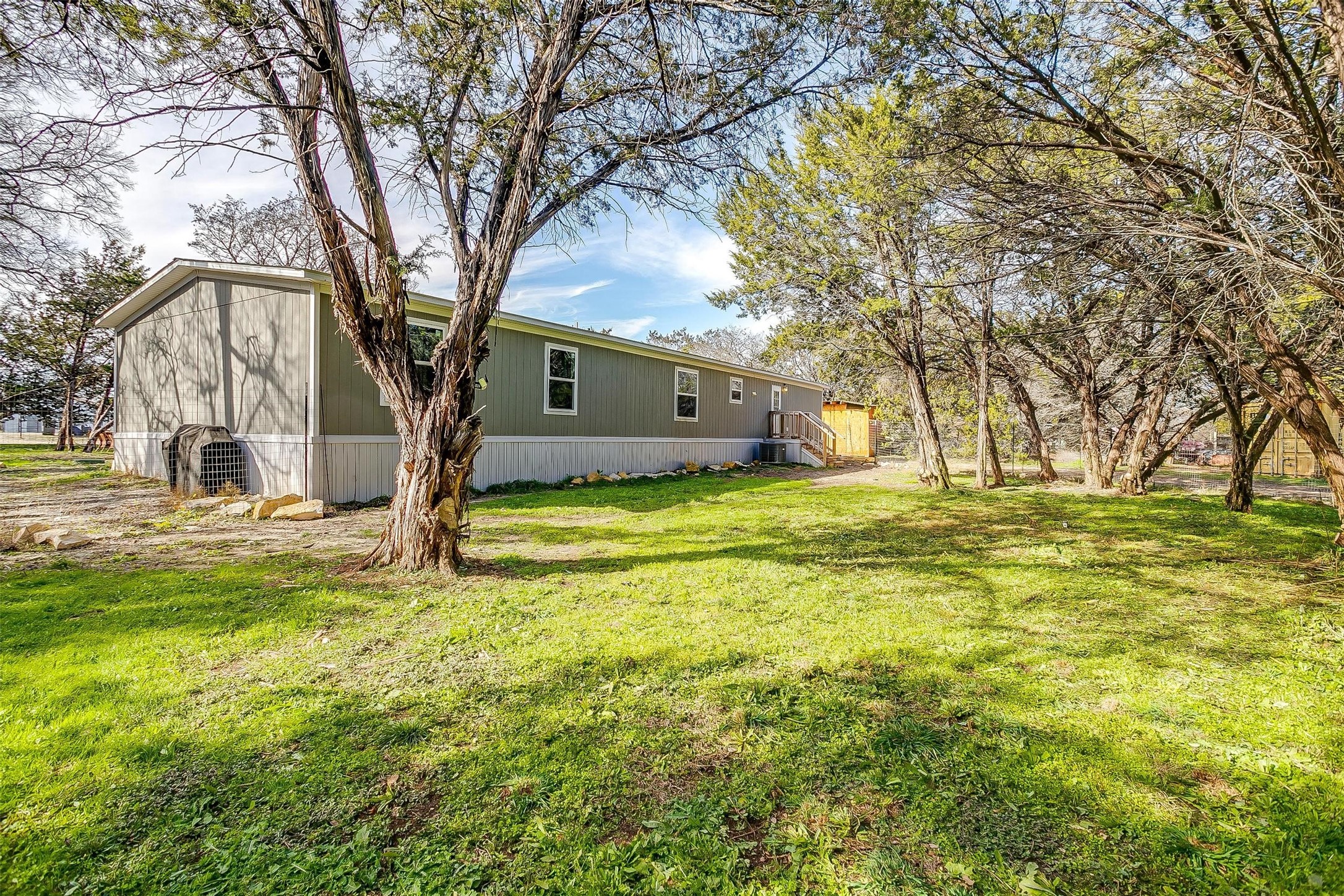 4801 Cedar Hill Drive