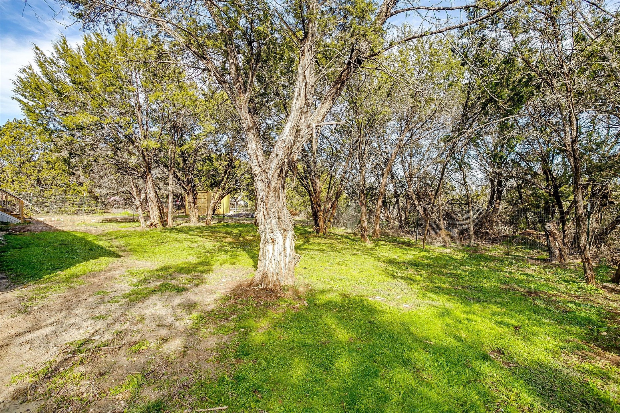 4801 Cedar Hill Drive