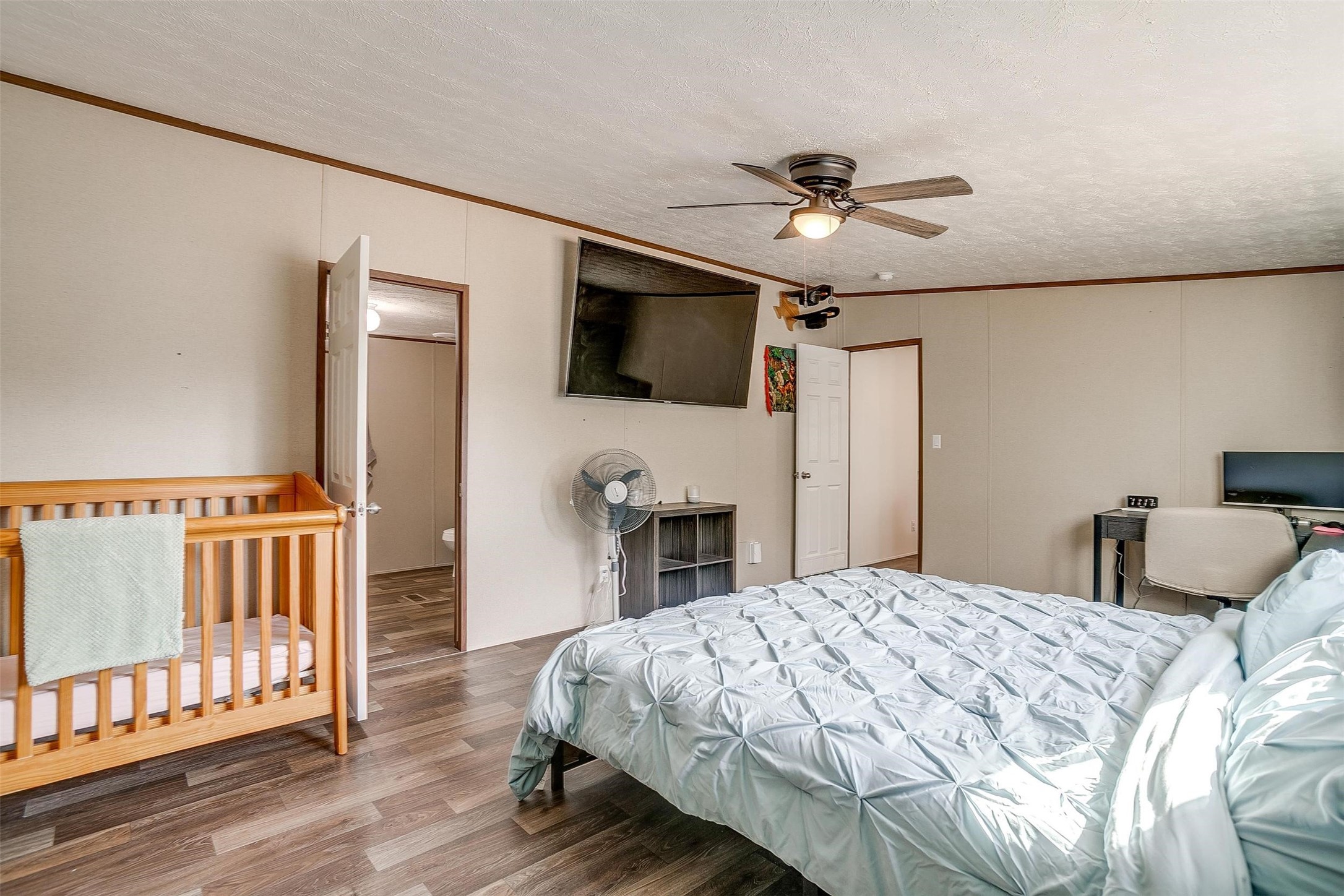 4801 Cedar Hill Drive