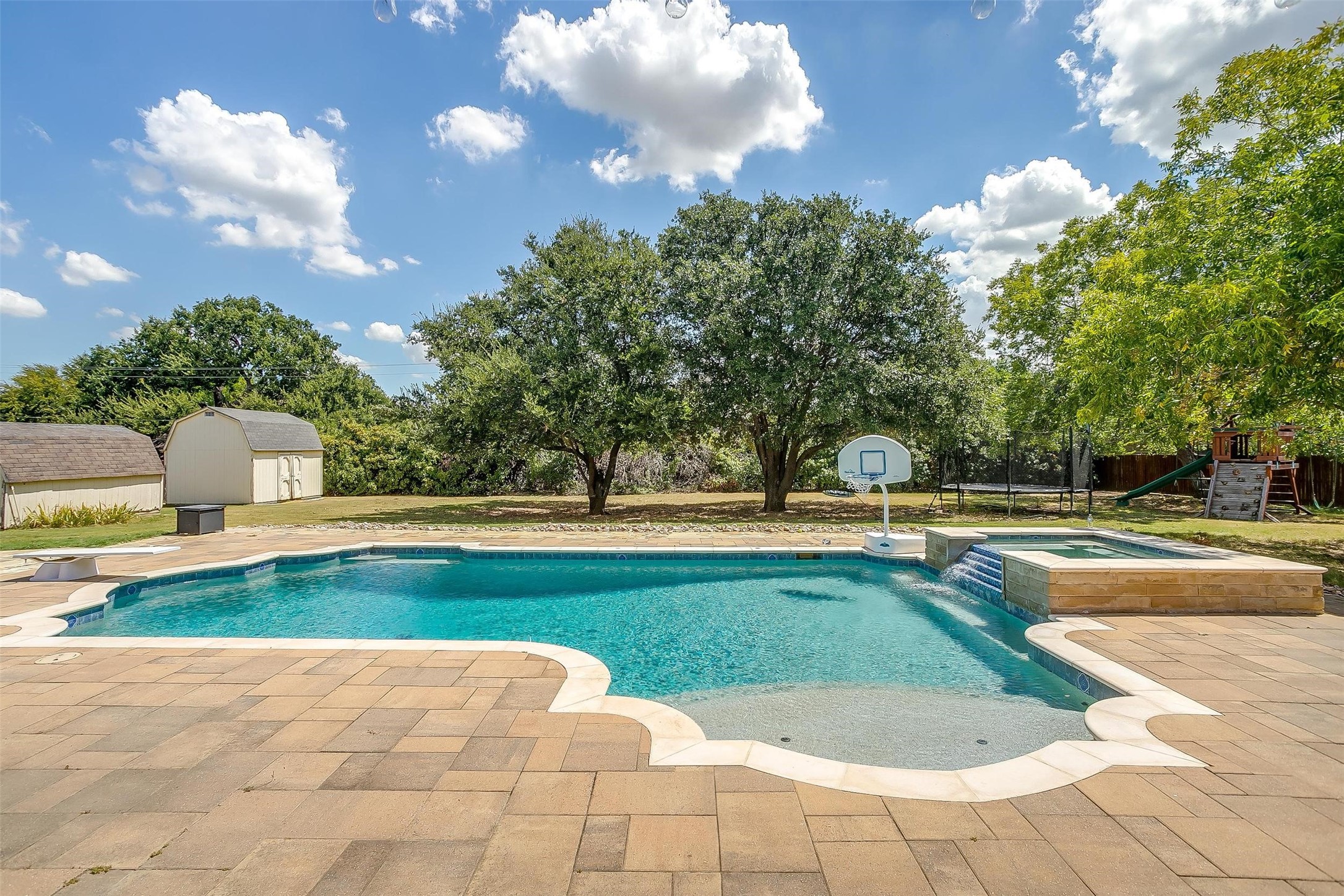 8328 Red Rose Trail