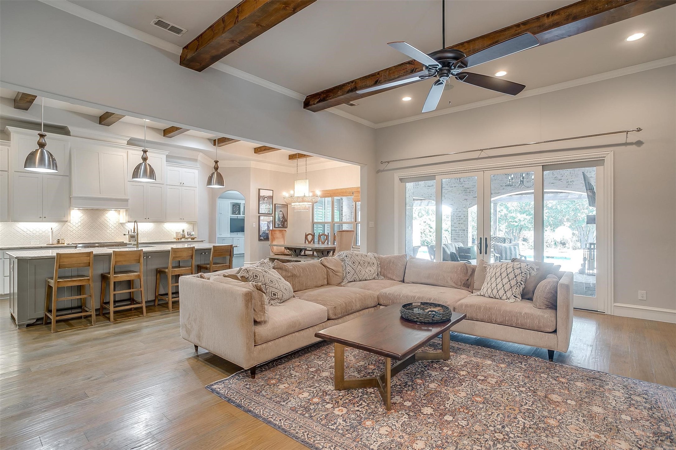 8328 Red Rose Trail