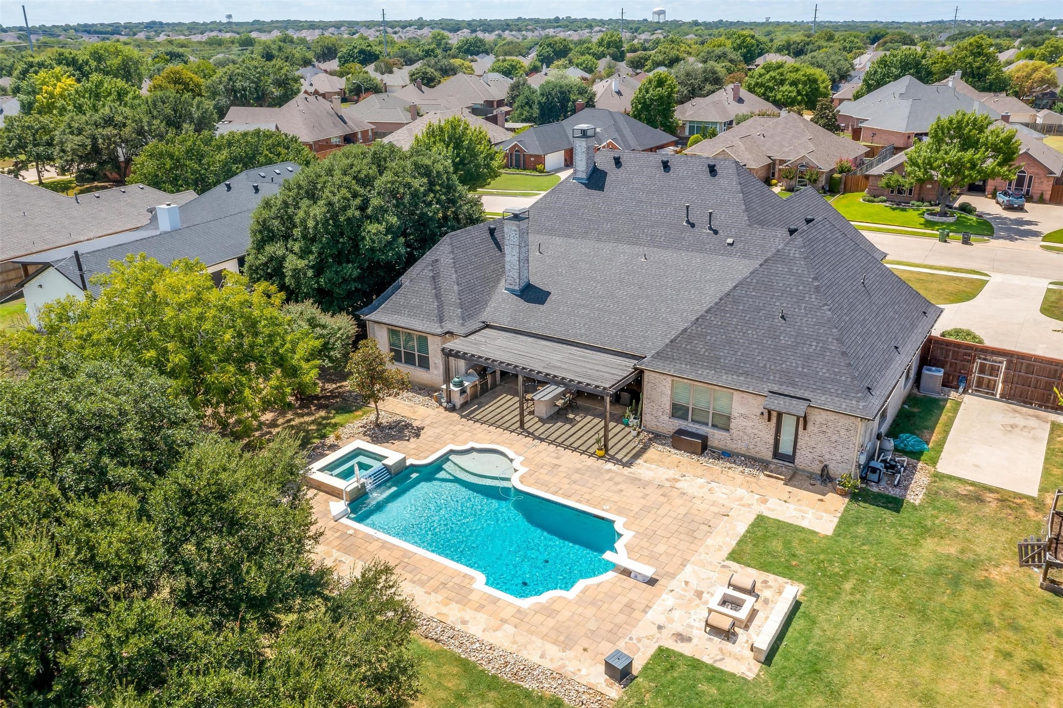 8328 Red Rose Trail