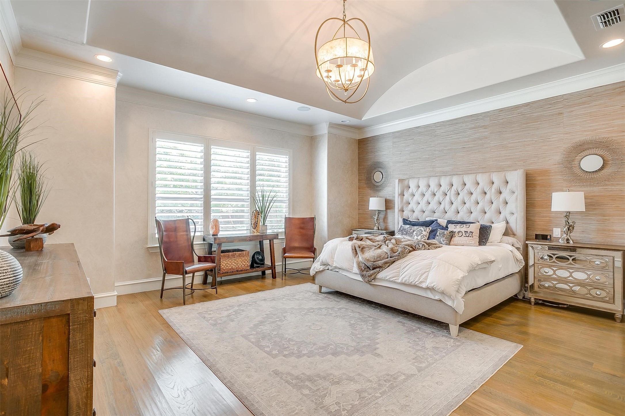 8328 Red Rose Trail