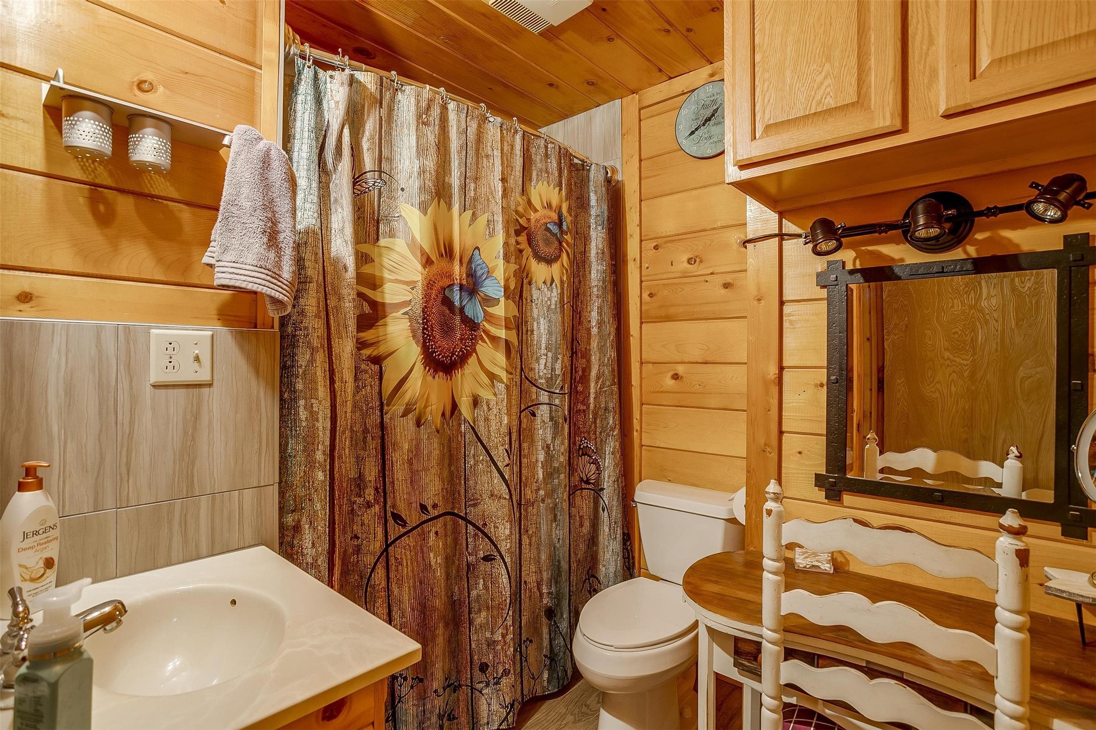 4802 Chisholm Trail