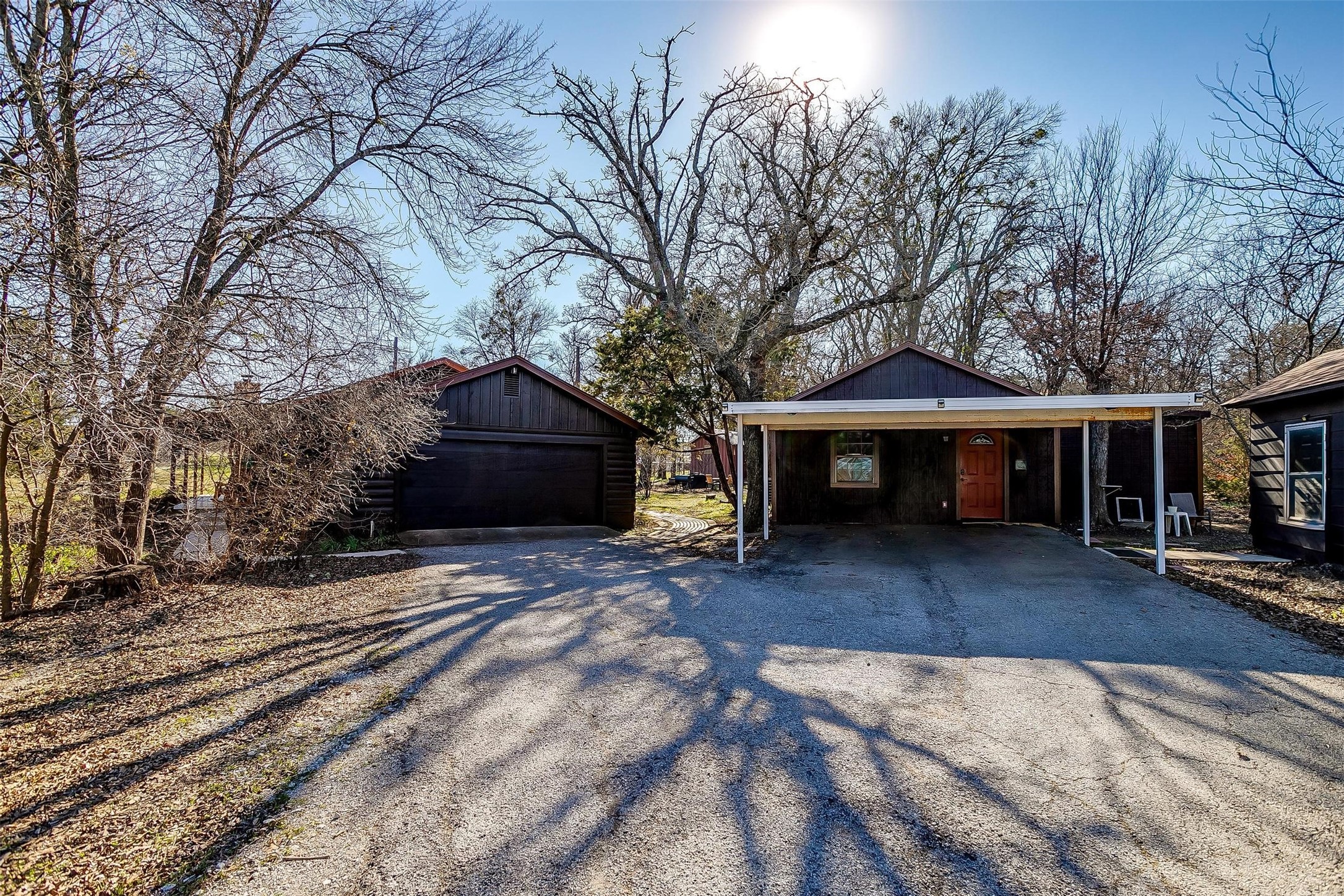 4802 Chisholm Trail