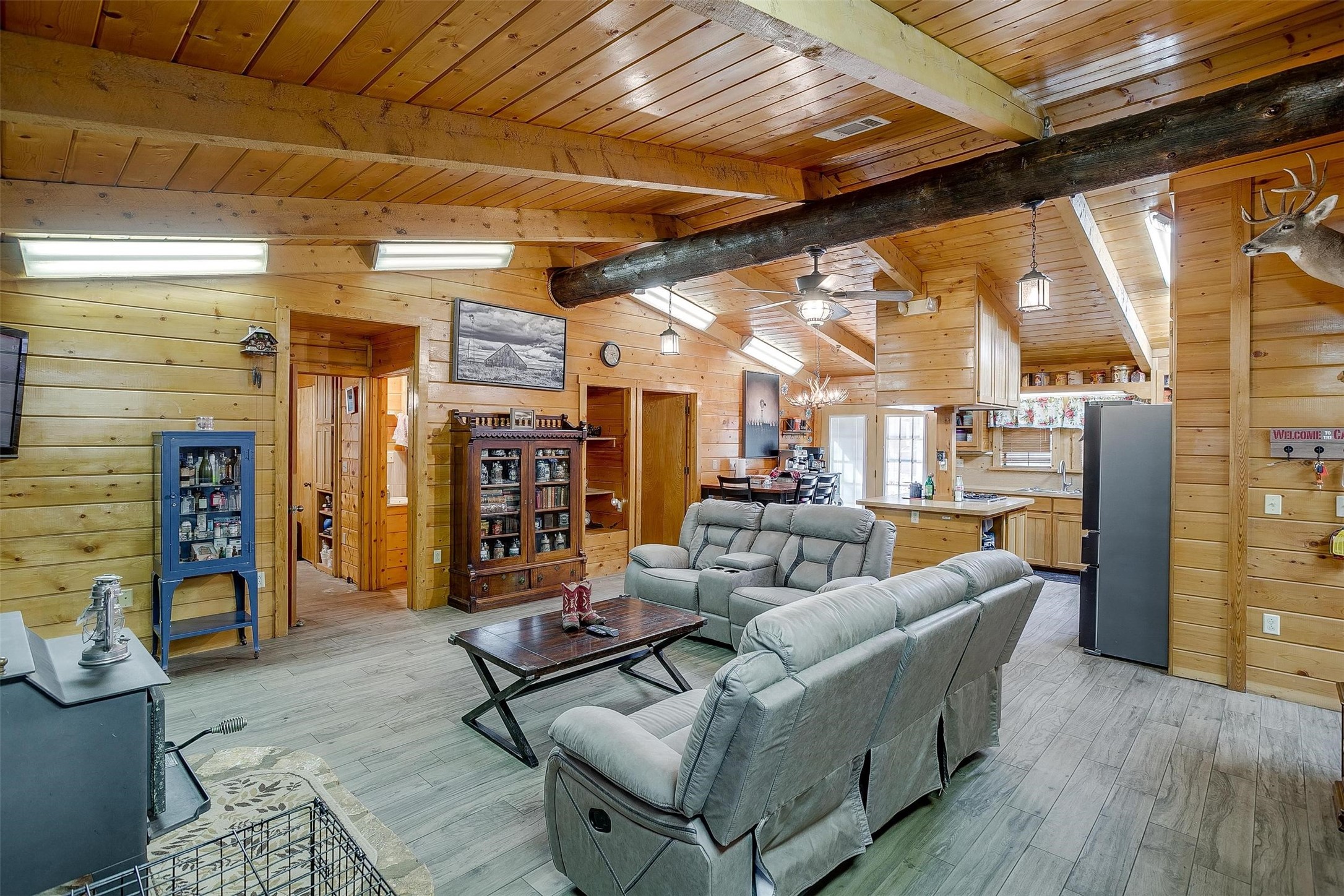 4802 Chisholm Trail
