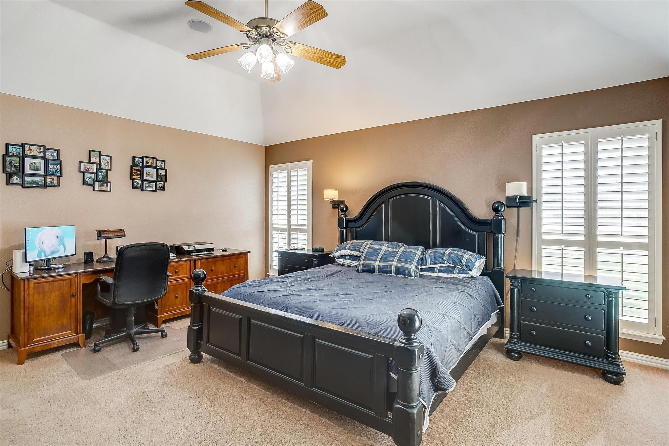 4 Velvet Court
