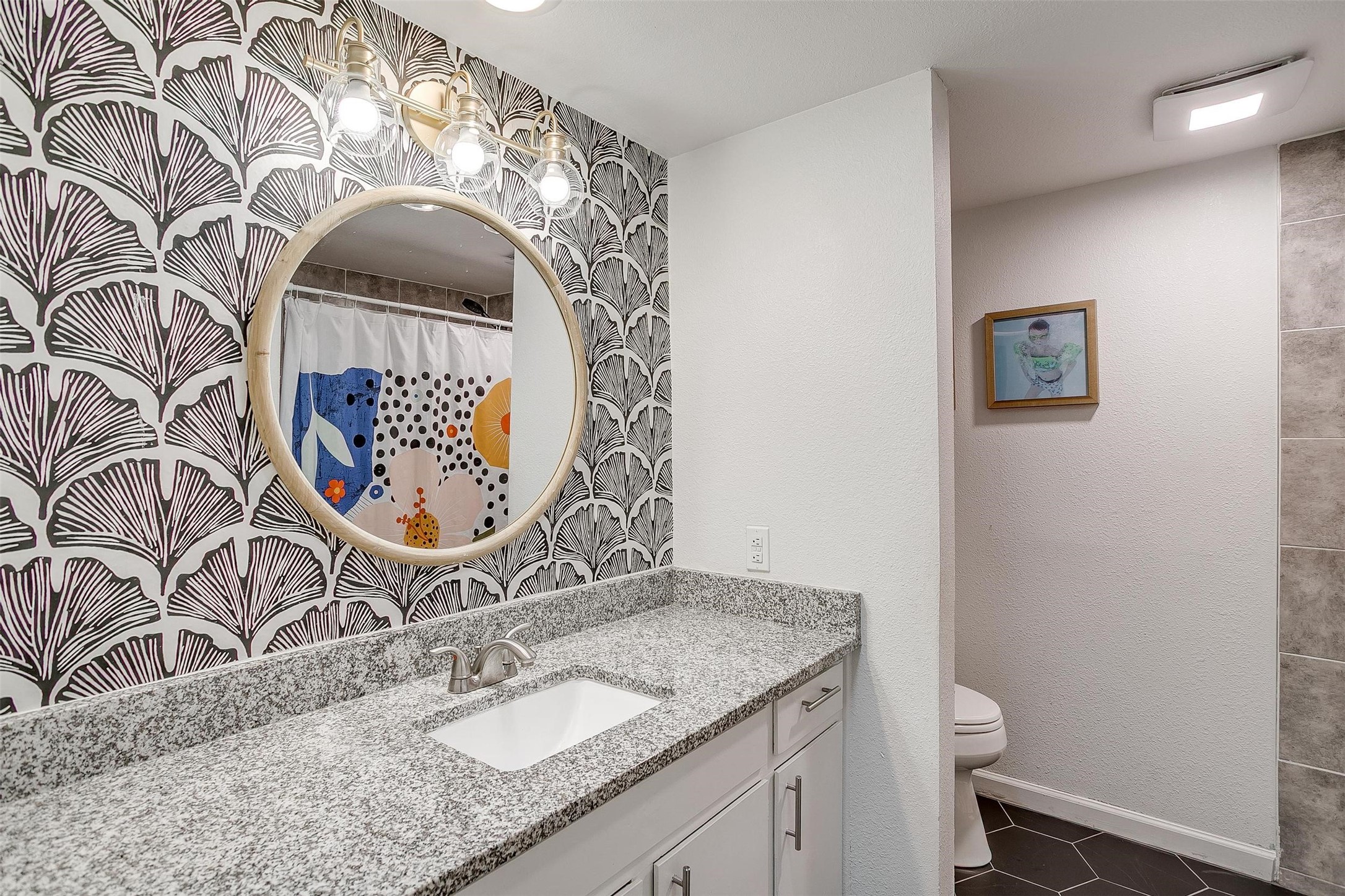 6325 Wallingford Drive