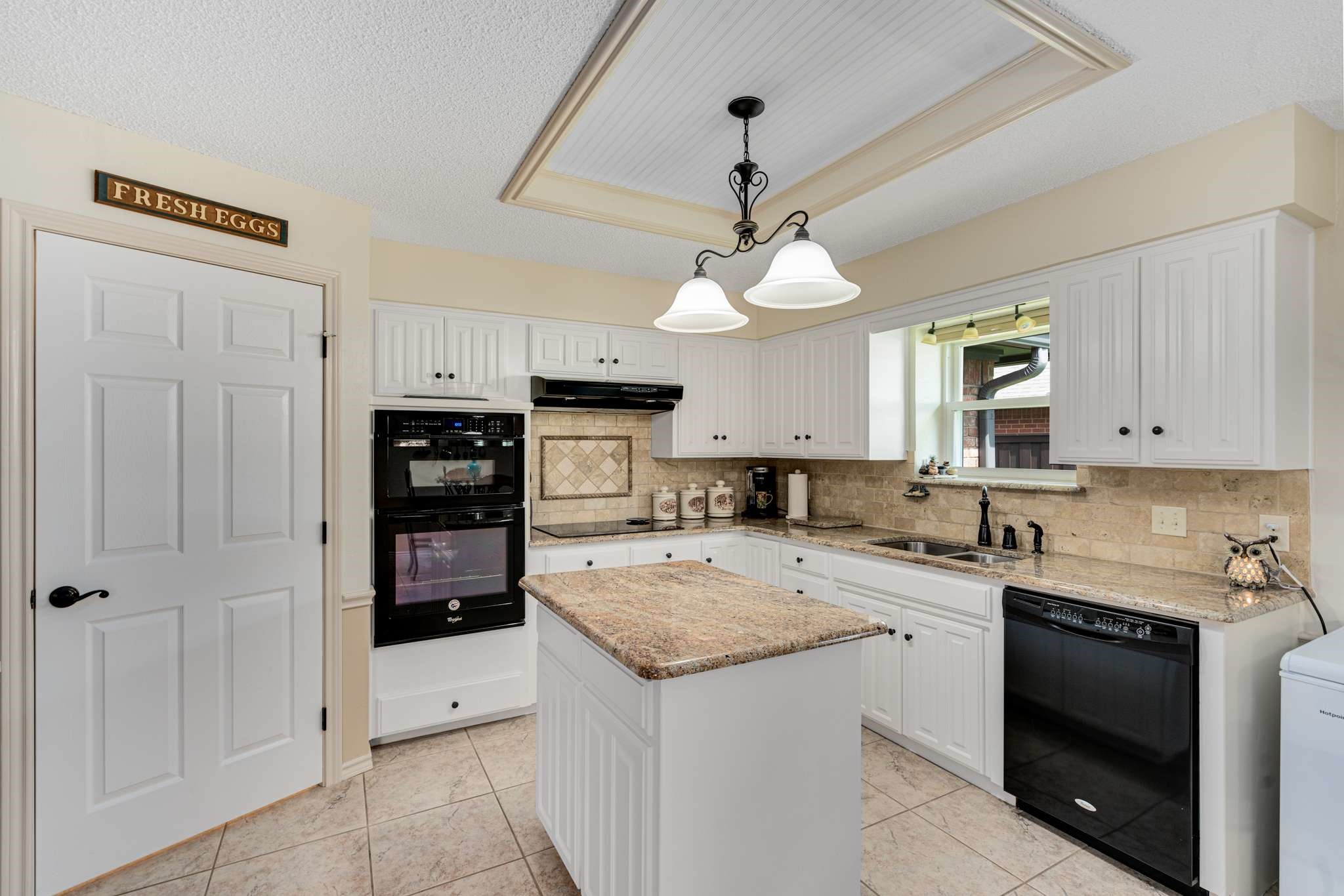 10253 Fieldcrest Drive