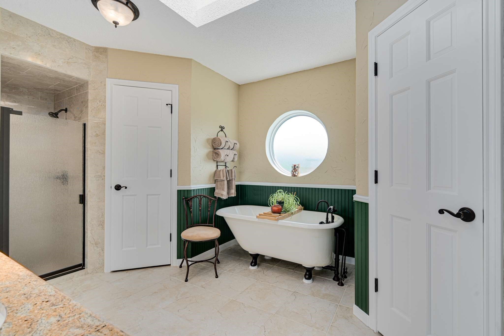 10253 Fieldcrest Drive