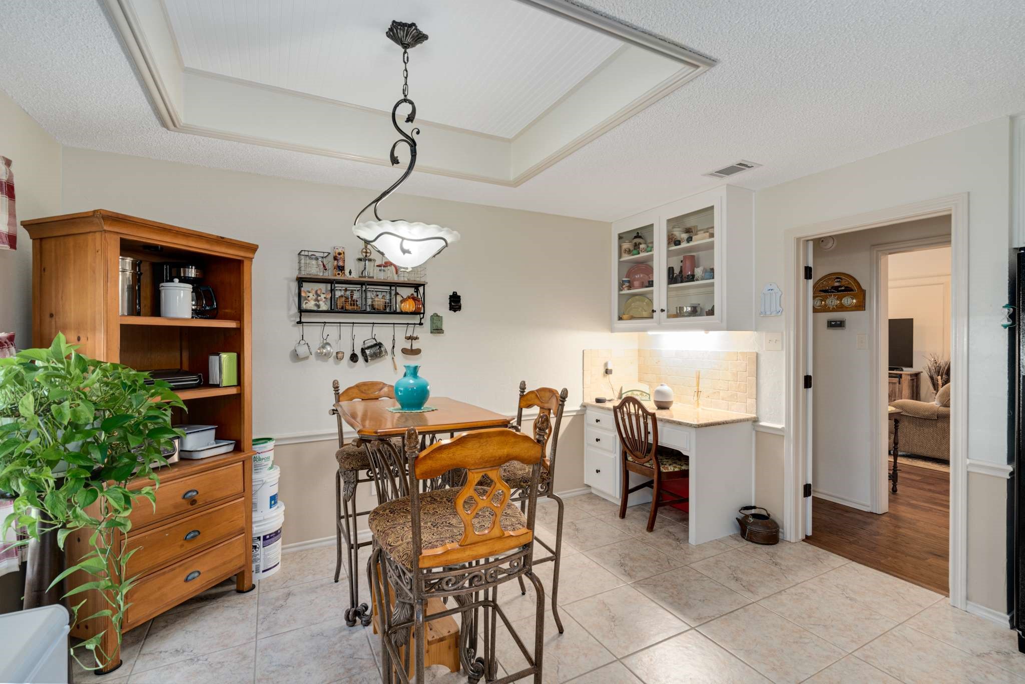 10253 Fieldcrest Drive