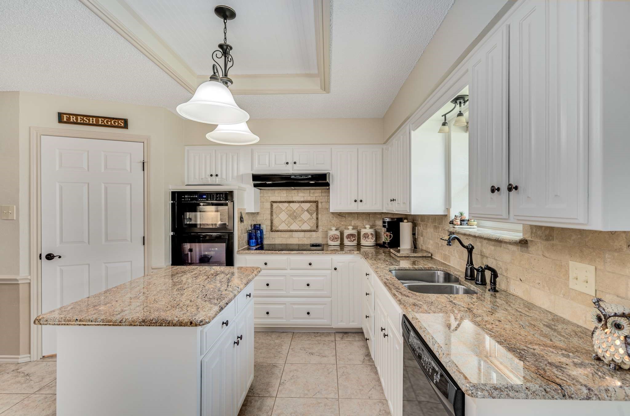 10253 Fieldcrest Drive