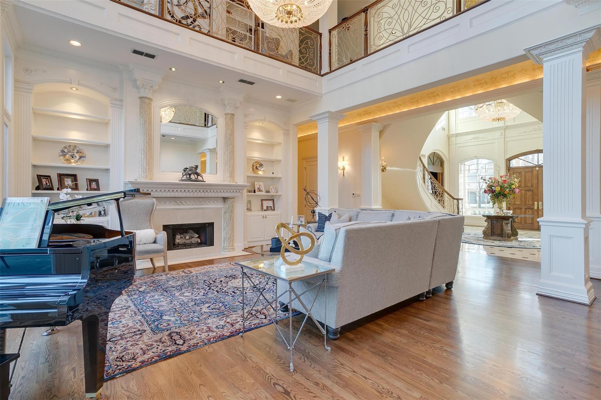 6805 Laurel Valley Drive