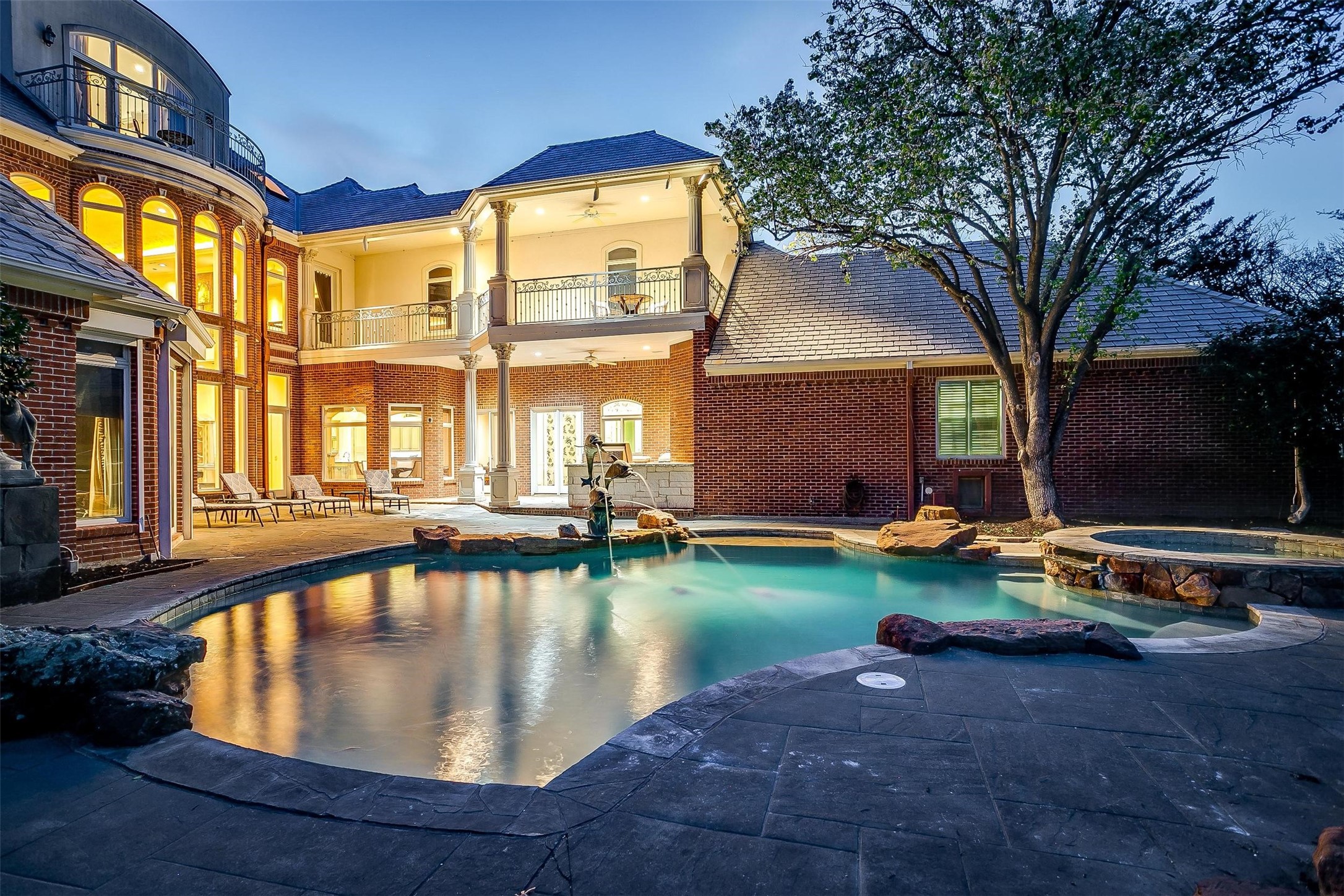 6805 Laurel Valley Drive