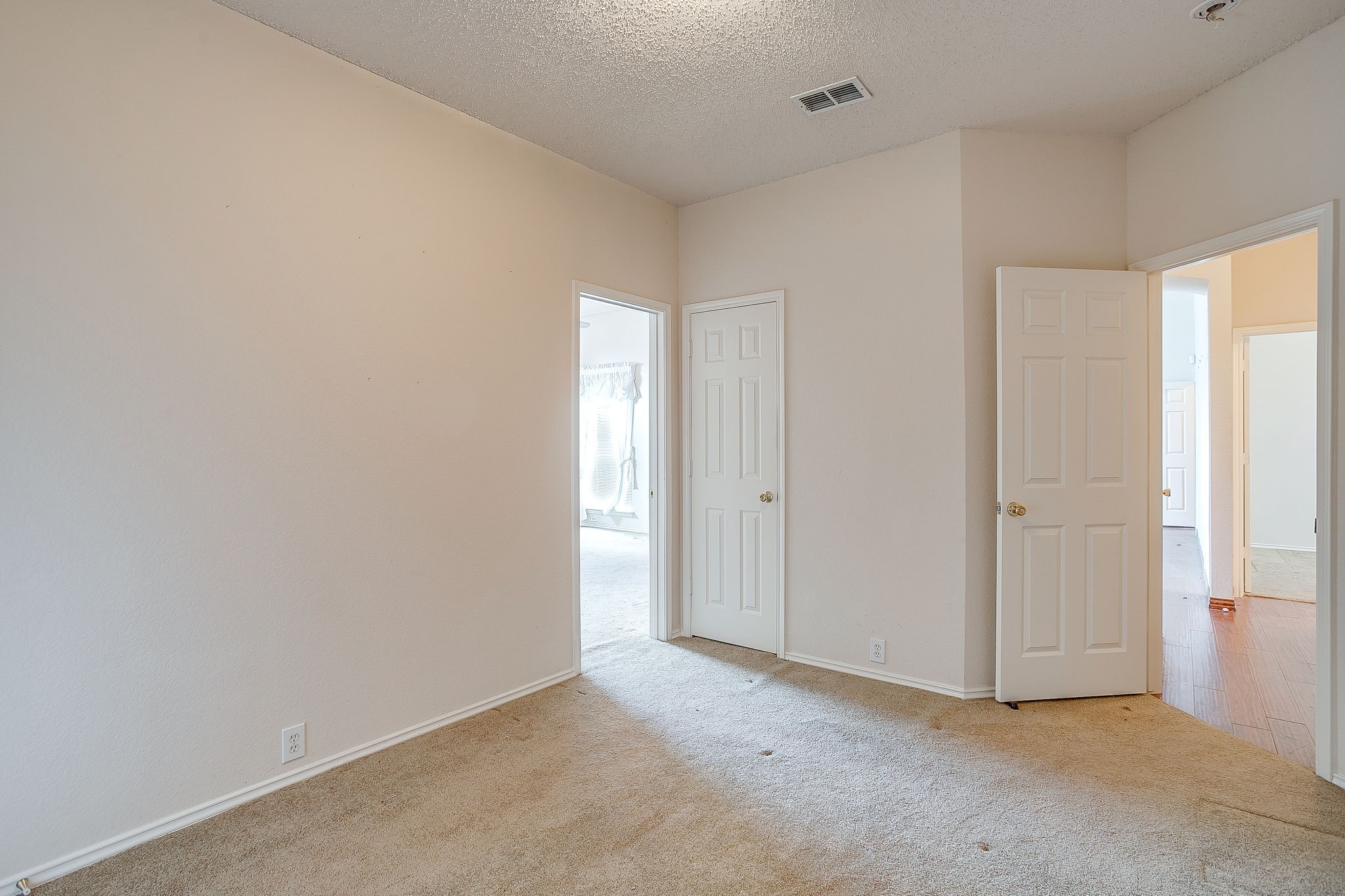 1104 Whistle Stop Drive