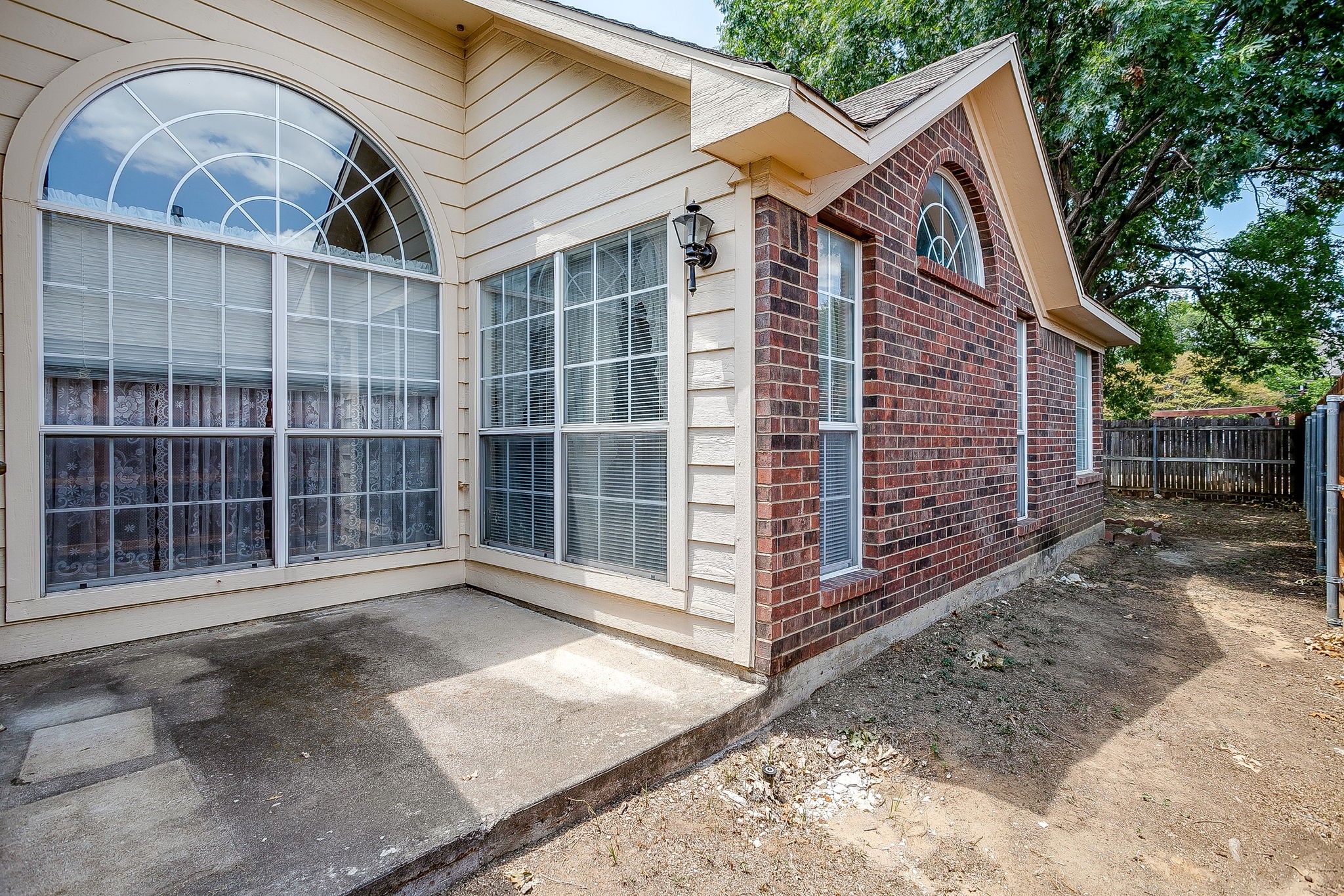 1104 Whistle Stop Drive