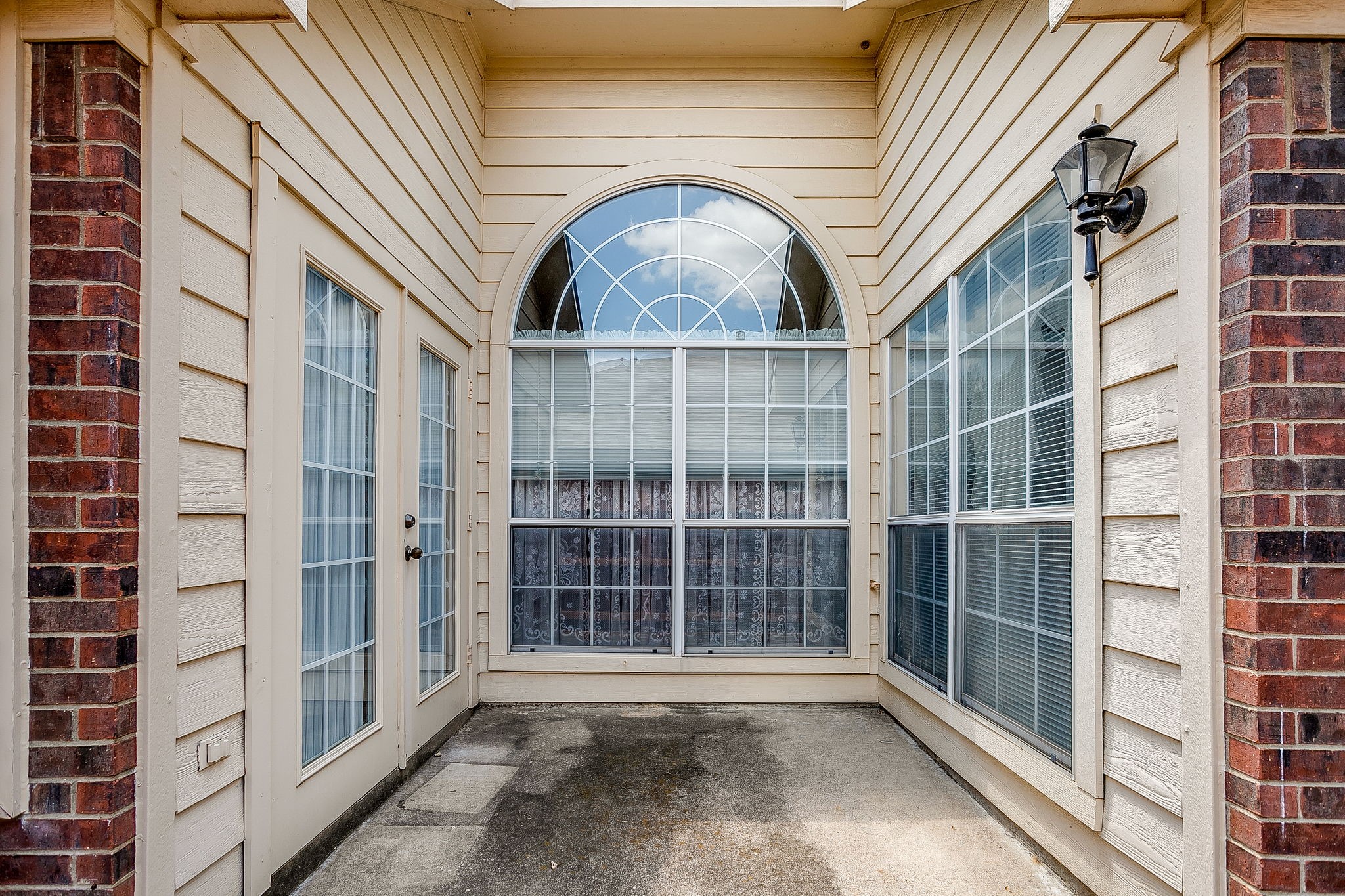 1104 Whistle Stop Drive