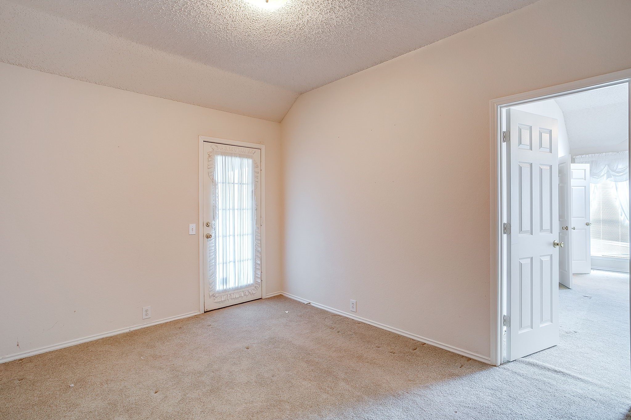 1104 Whistle Stop Drive