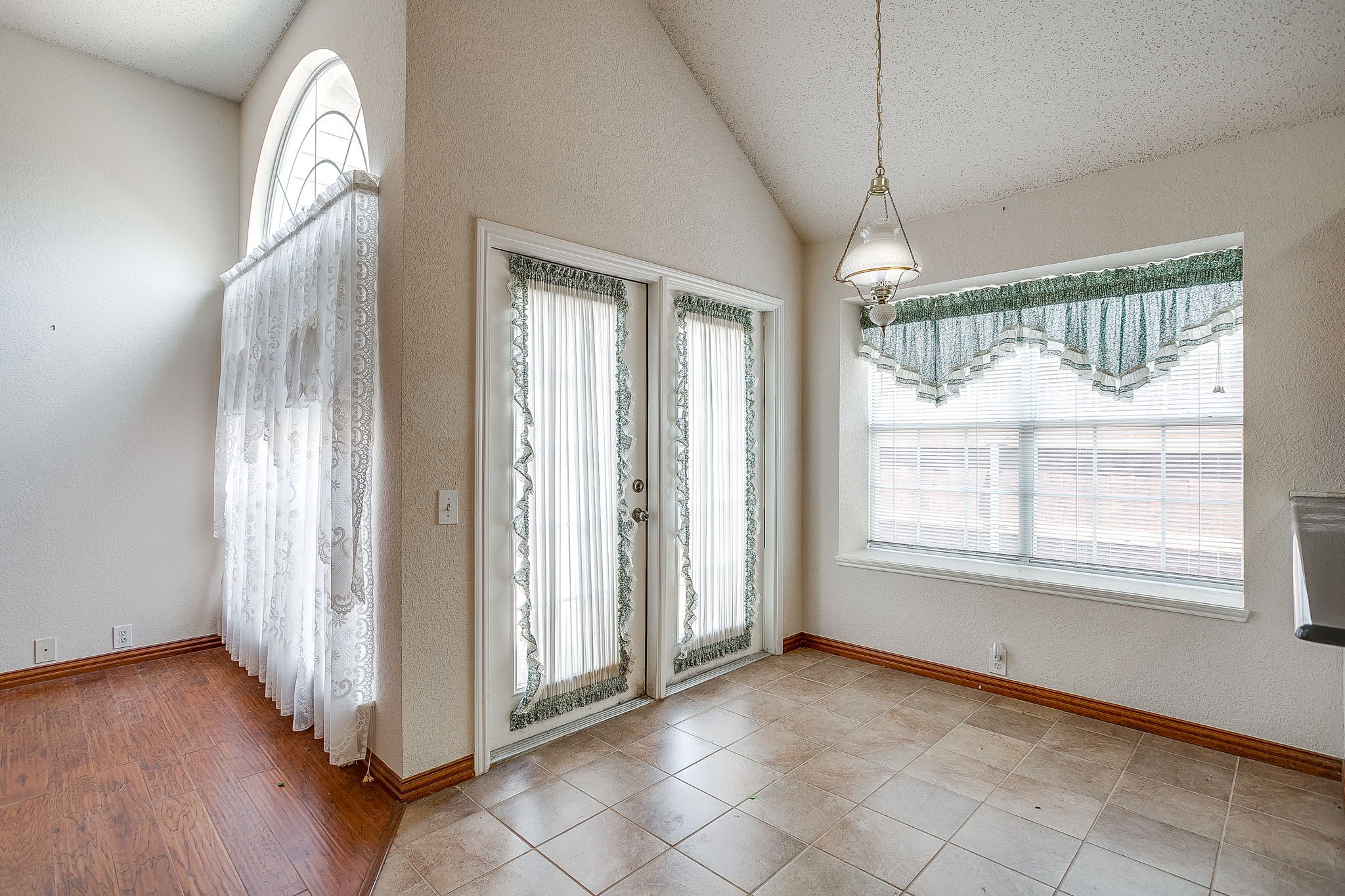 1104 Whistle Stop Drive