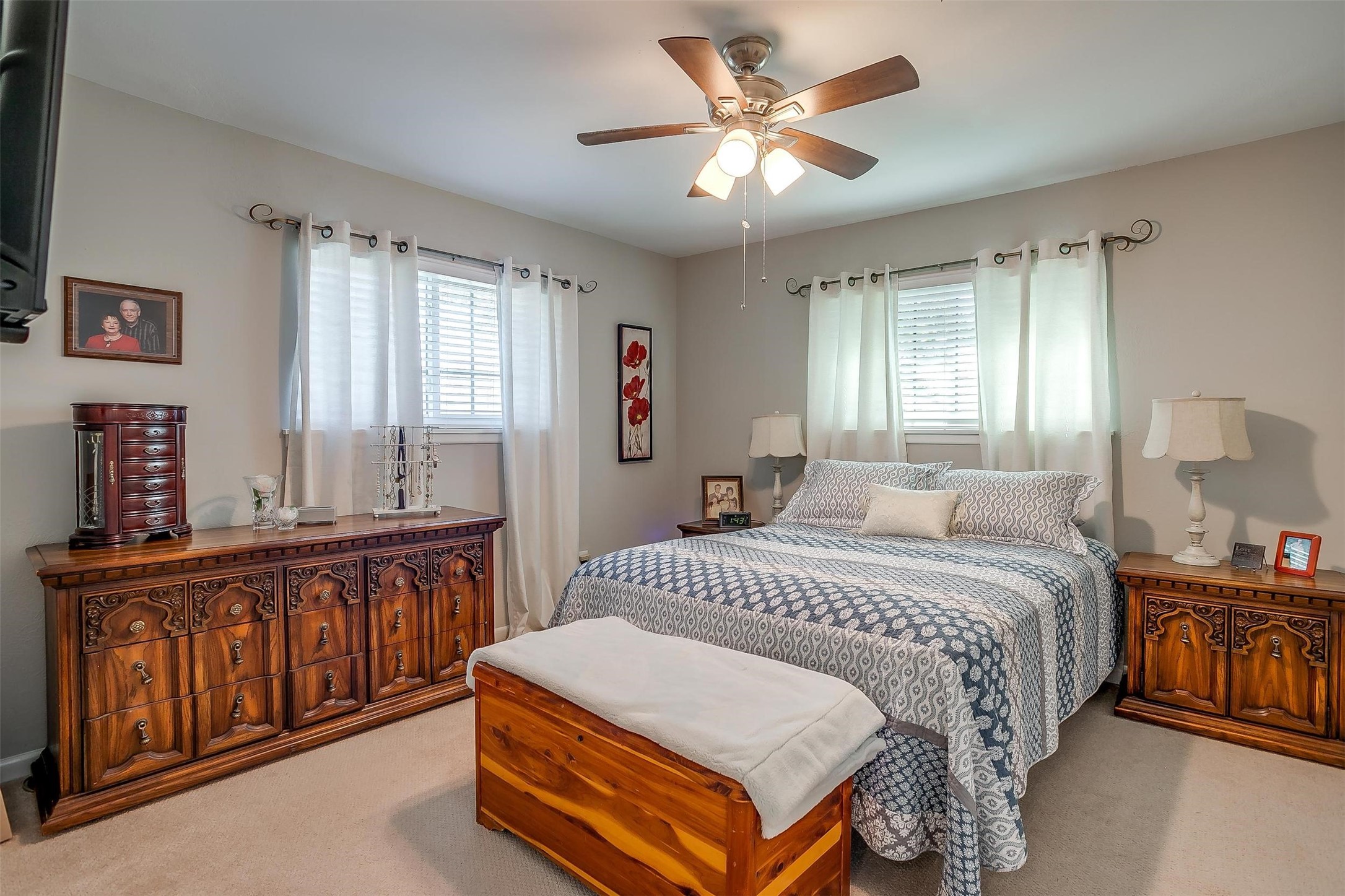 5805 Circular Drive