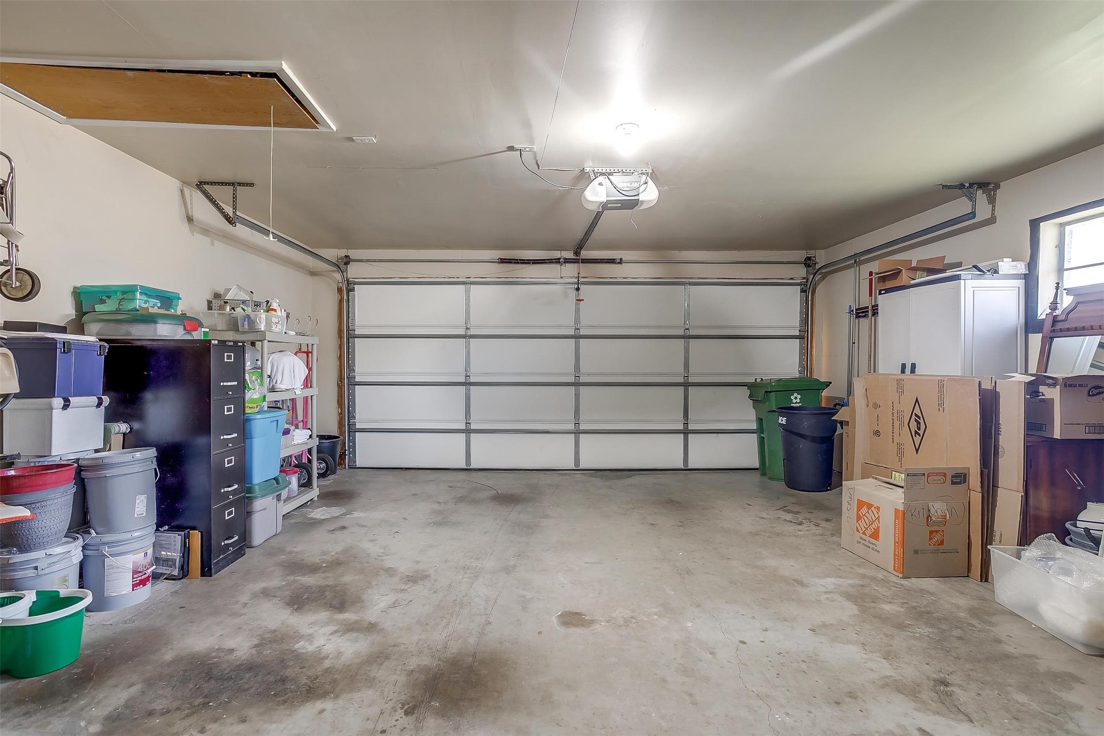 5805 Circular Drive