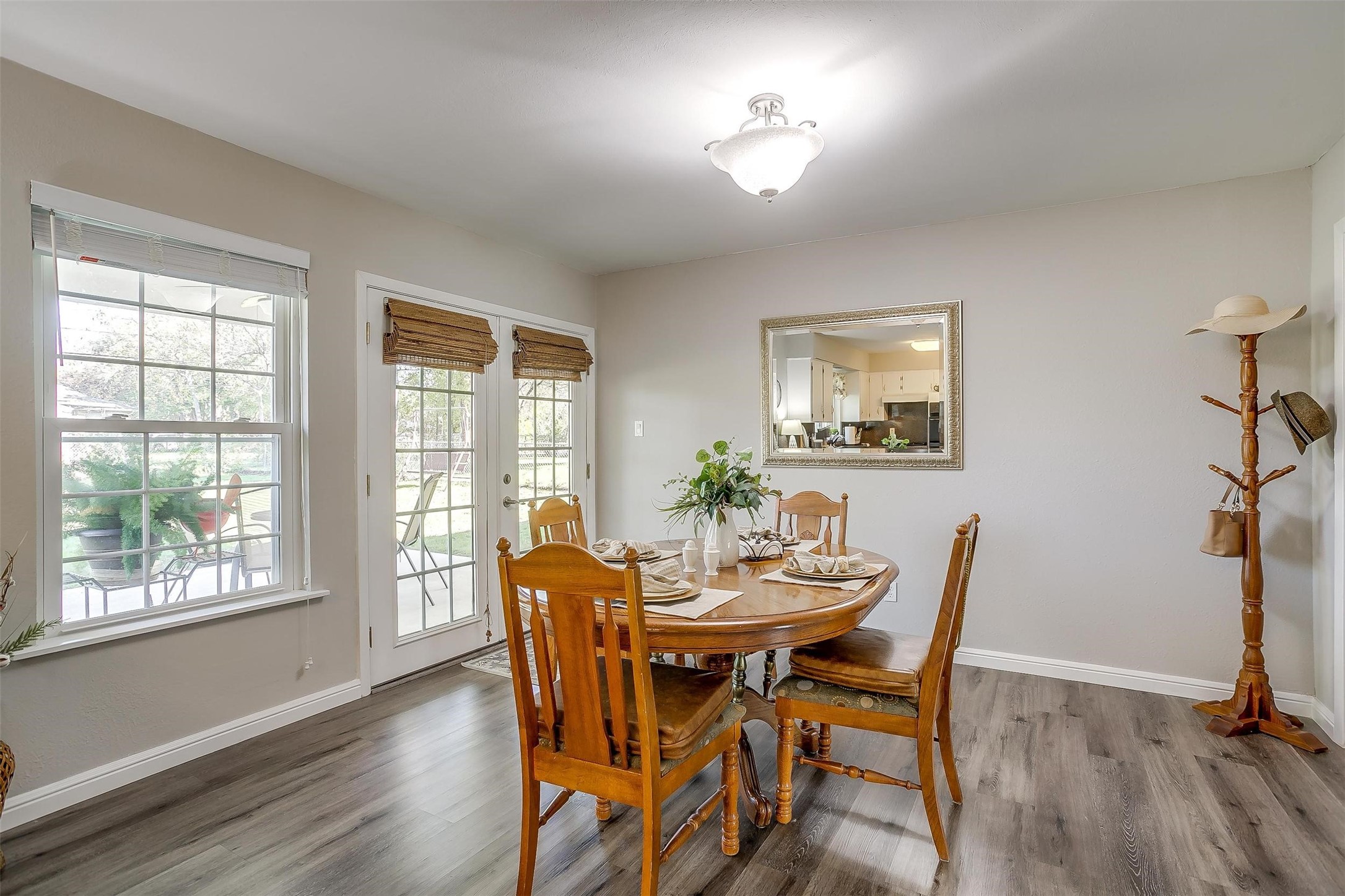 5805 Circular Drive