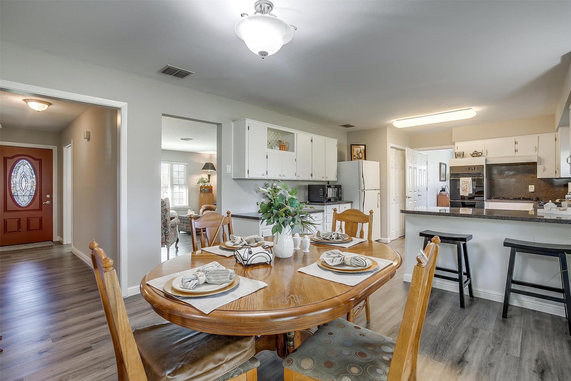 5805 Circular Drive