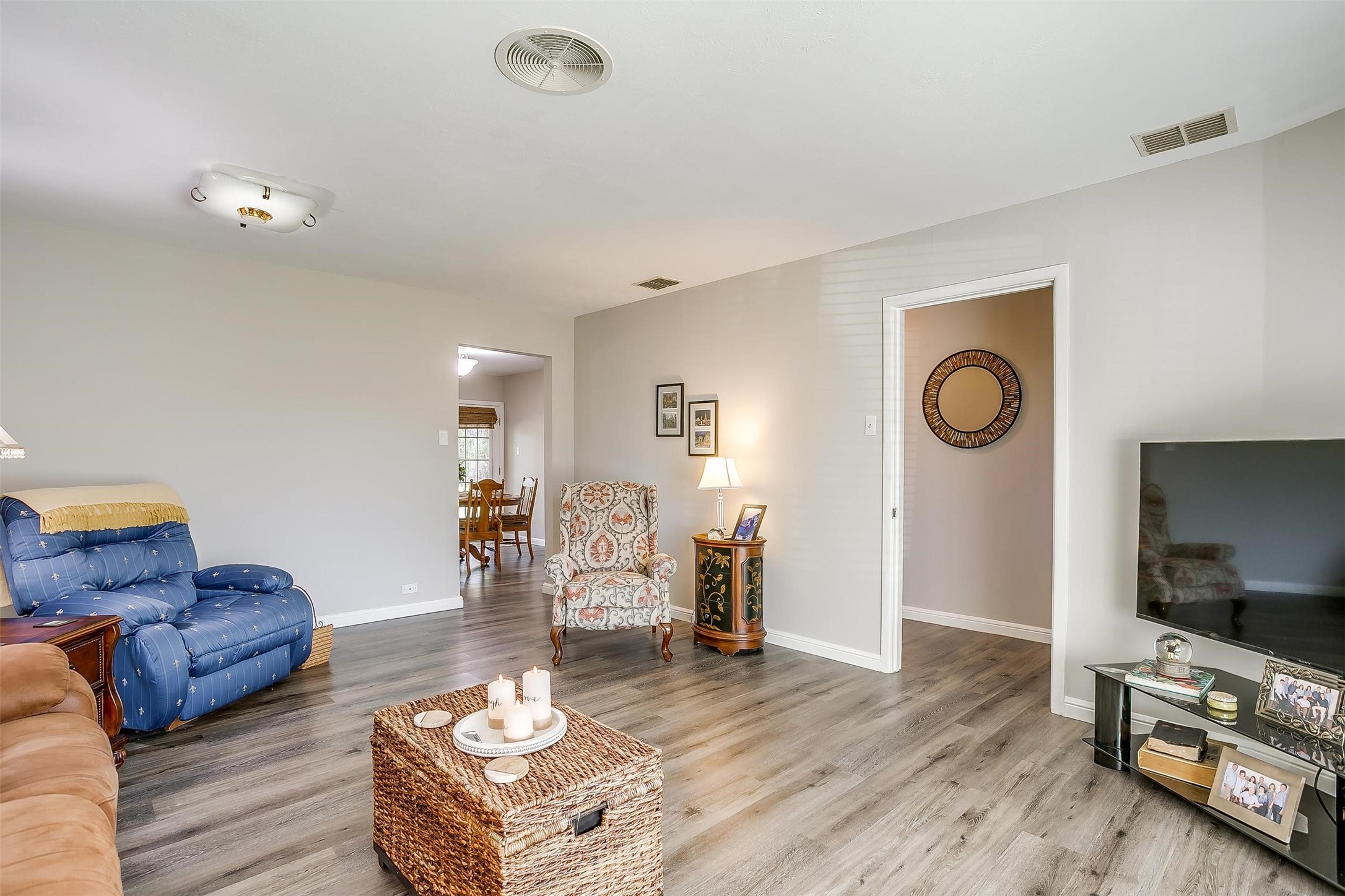 5805 Circular Drive