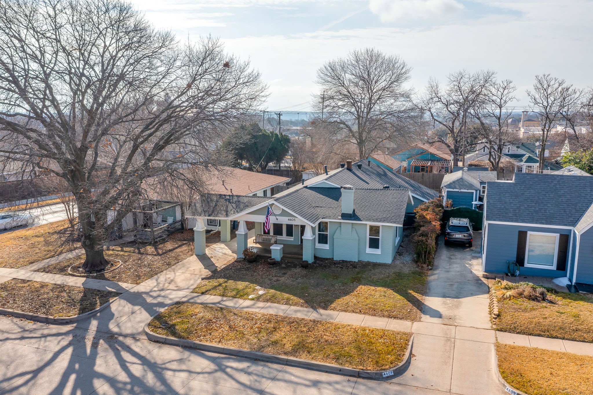 4605 Birchman Avenue
