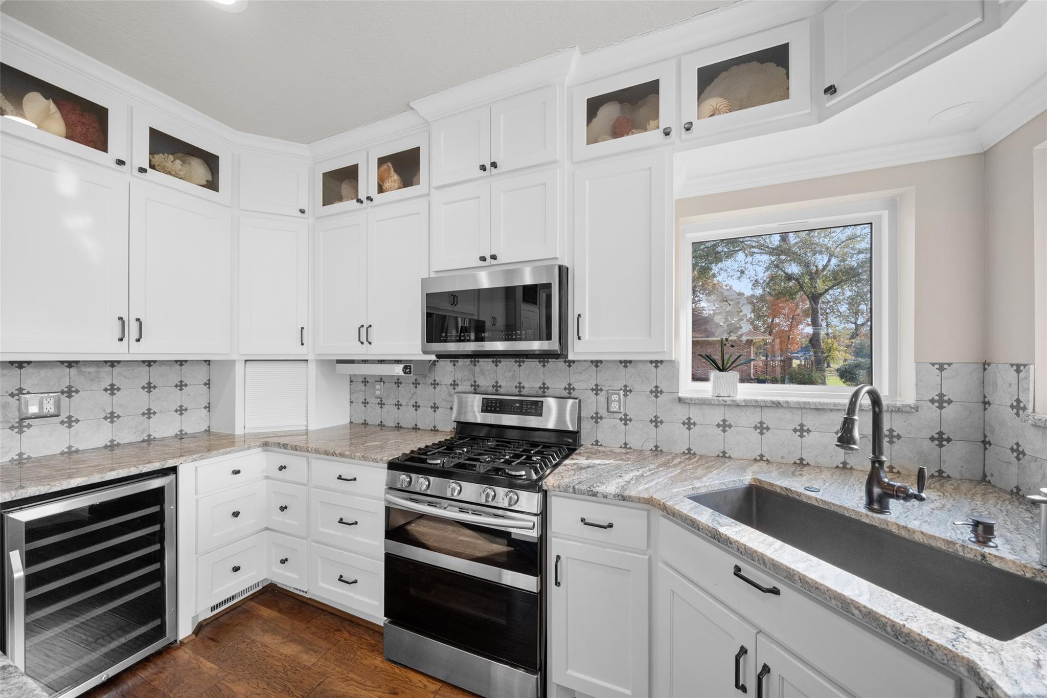 20256 Ivy Point Circle