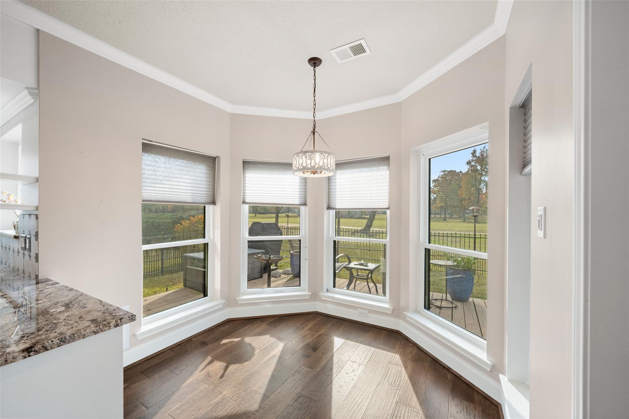 20256 Ivy Point Circle