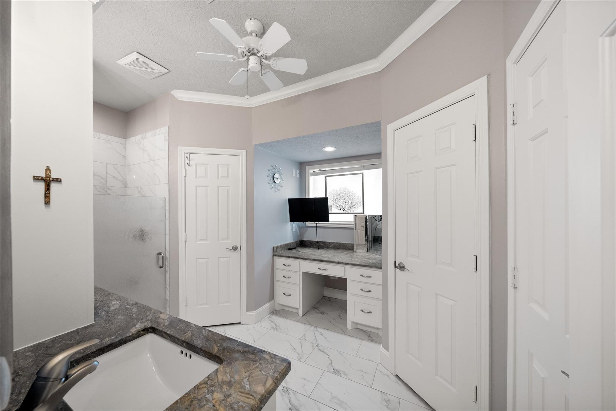 20256 Ivy Point Circle