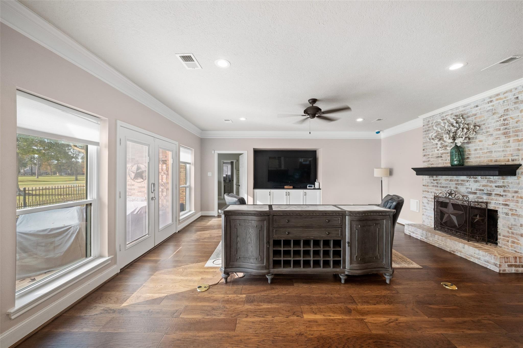 20256 Ivy Point Circle