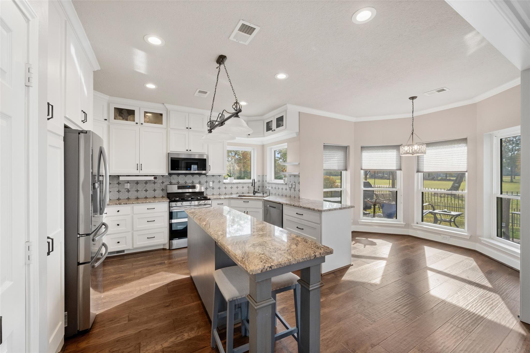 20256 Ivy Point Circle