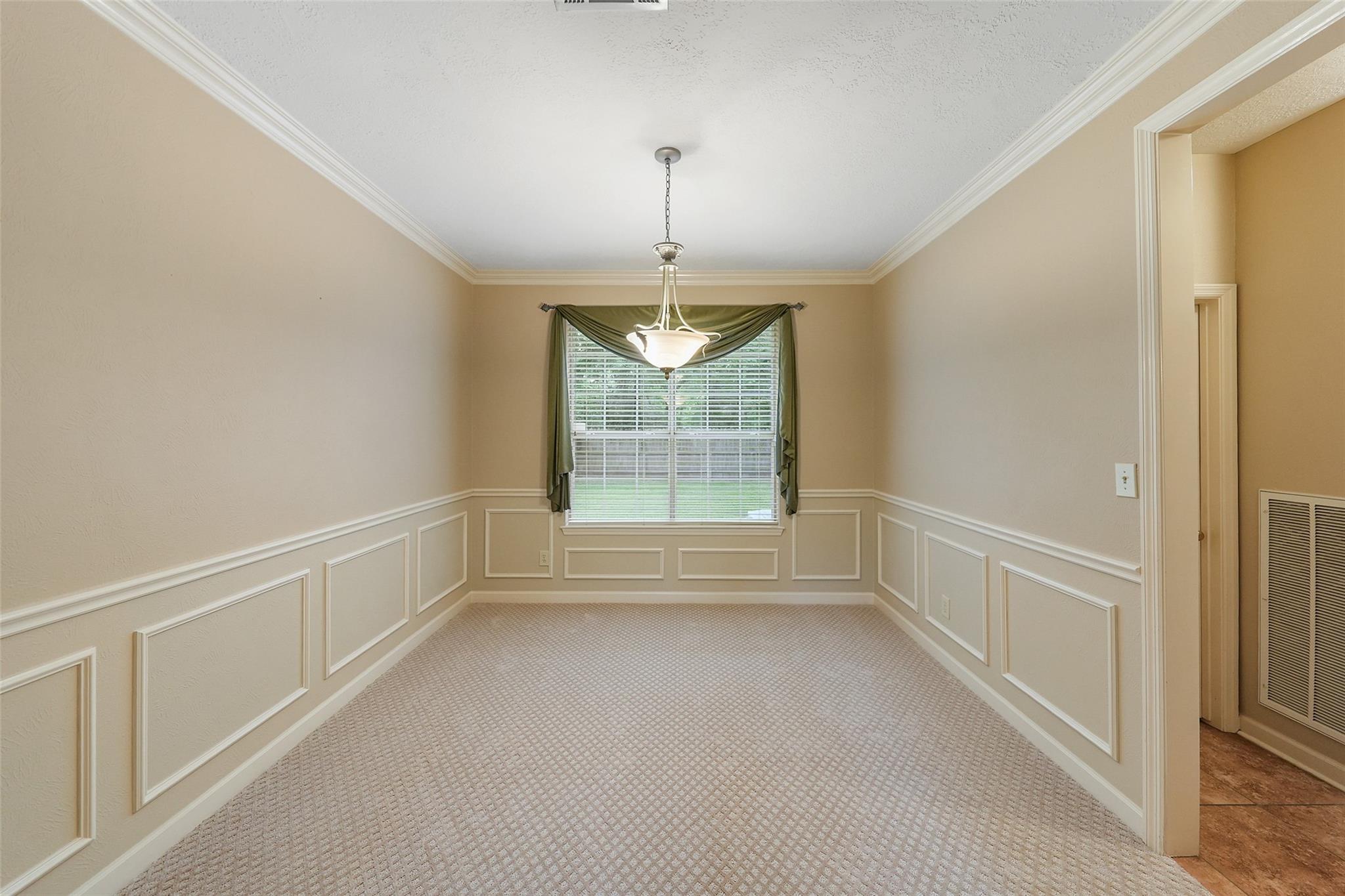 3406 Kings Mountain Drive