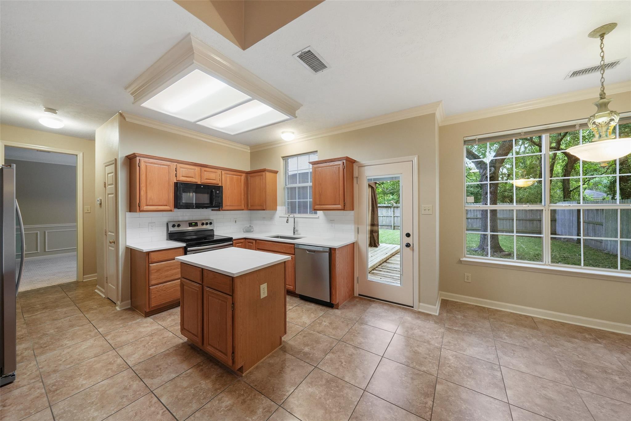 3406 Kings Mountain Drive