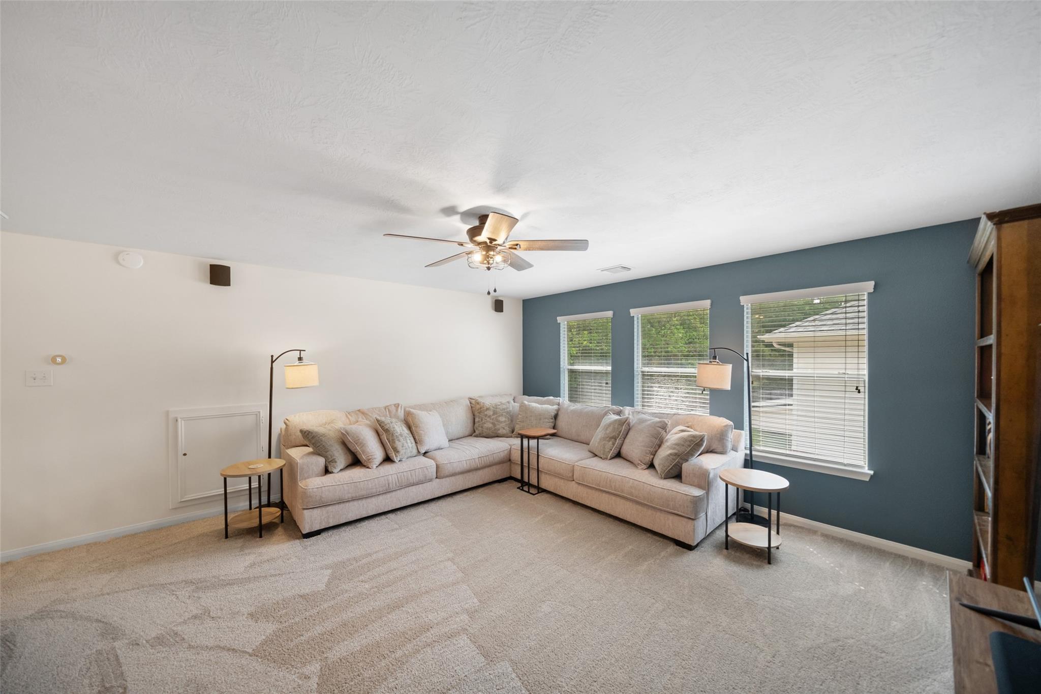 18118 Outback Lakes Trail