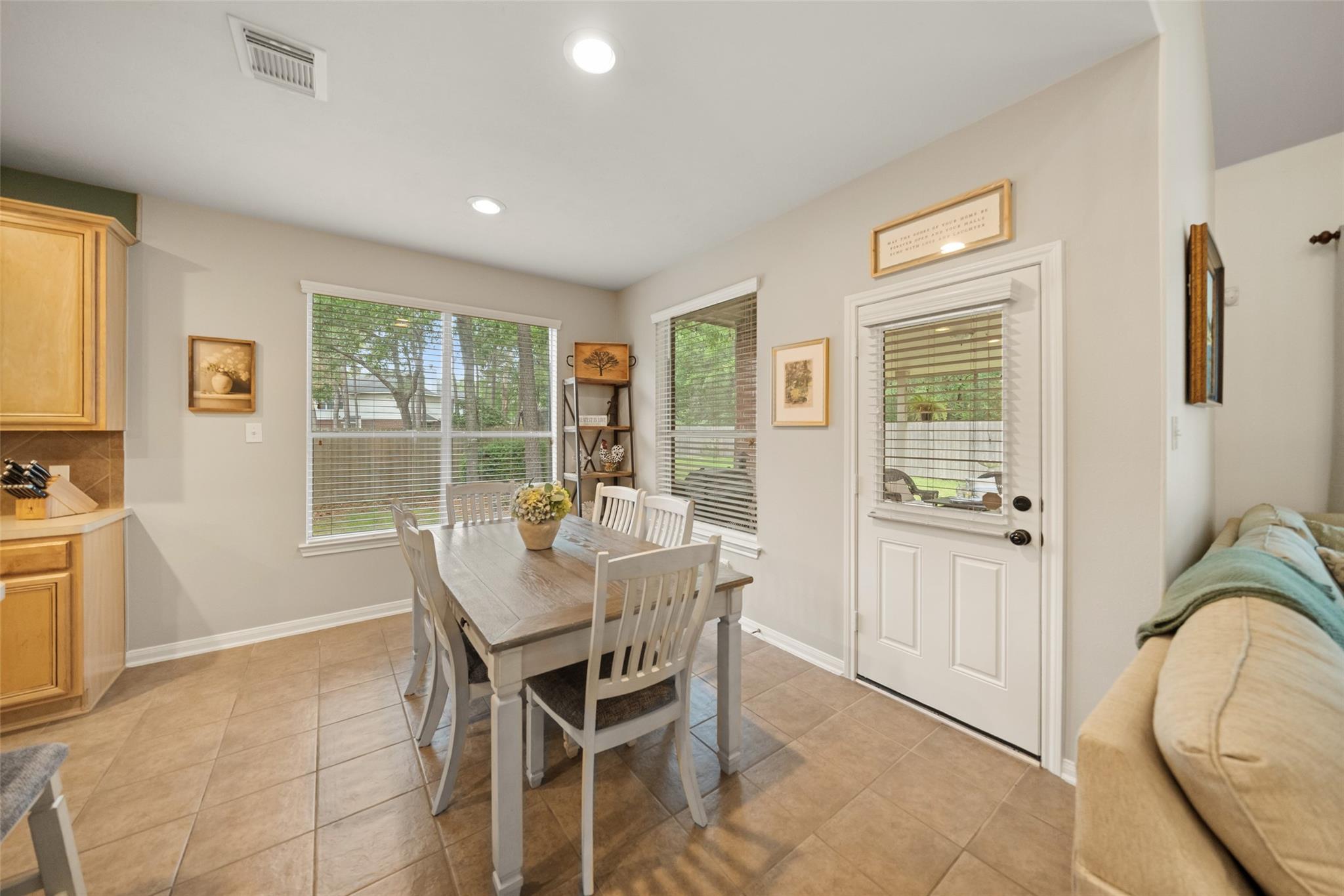 18118 Outback Lakes Trail