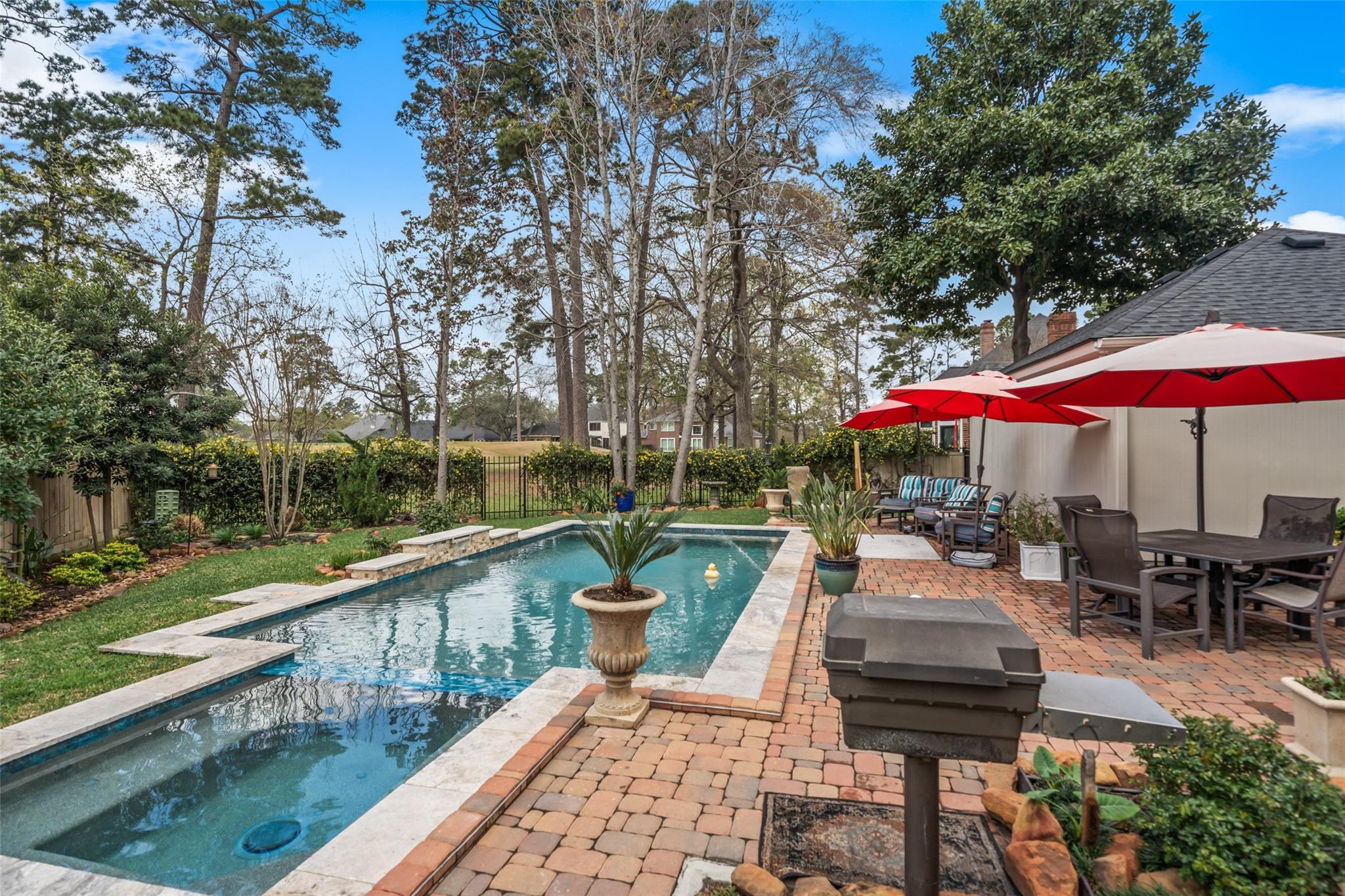 18711 Leisure Place Drive