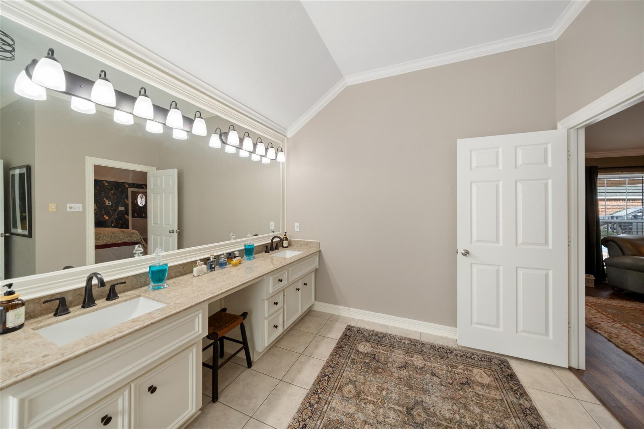 18711 Leisure Place Drive