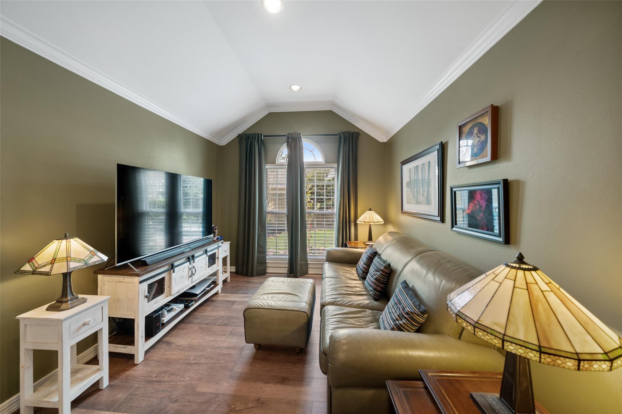 18711 Leisure Place Drive