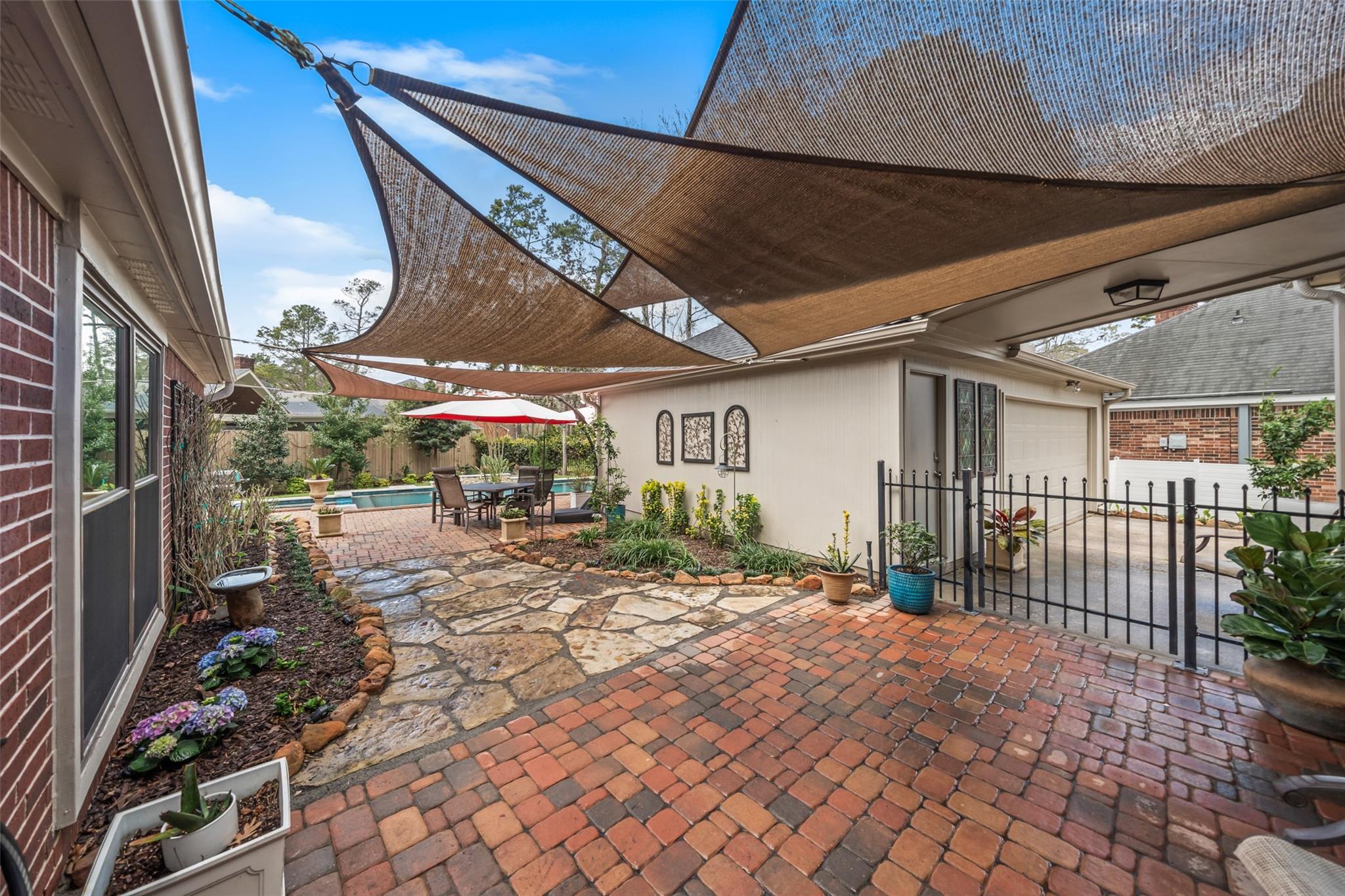 18711 Leisure Place Drive