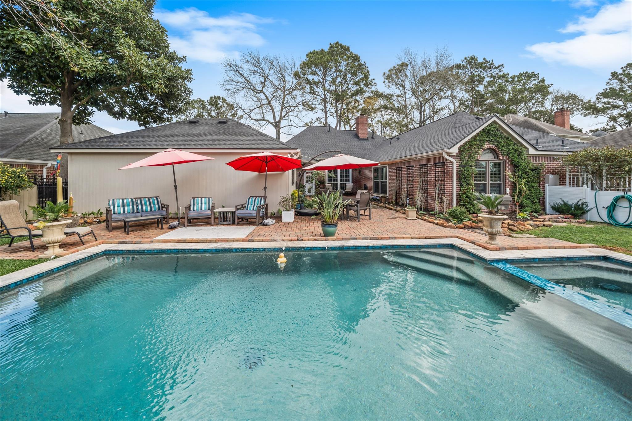 18711 Leisure Place Drive