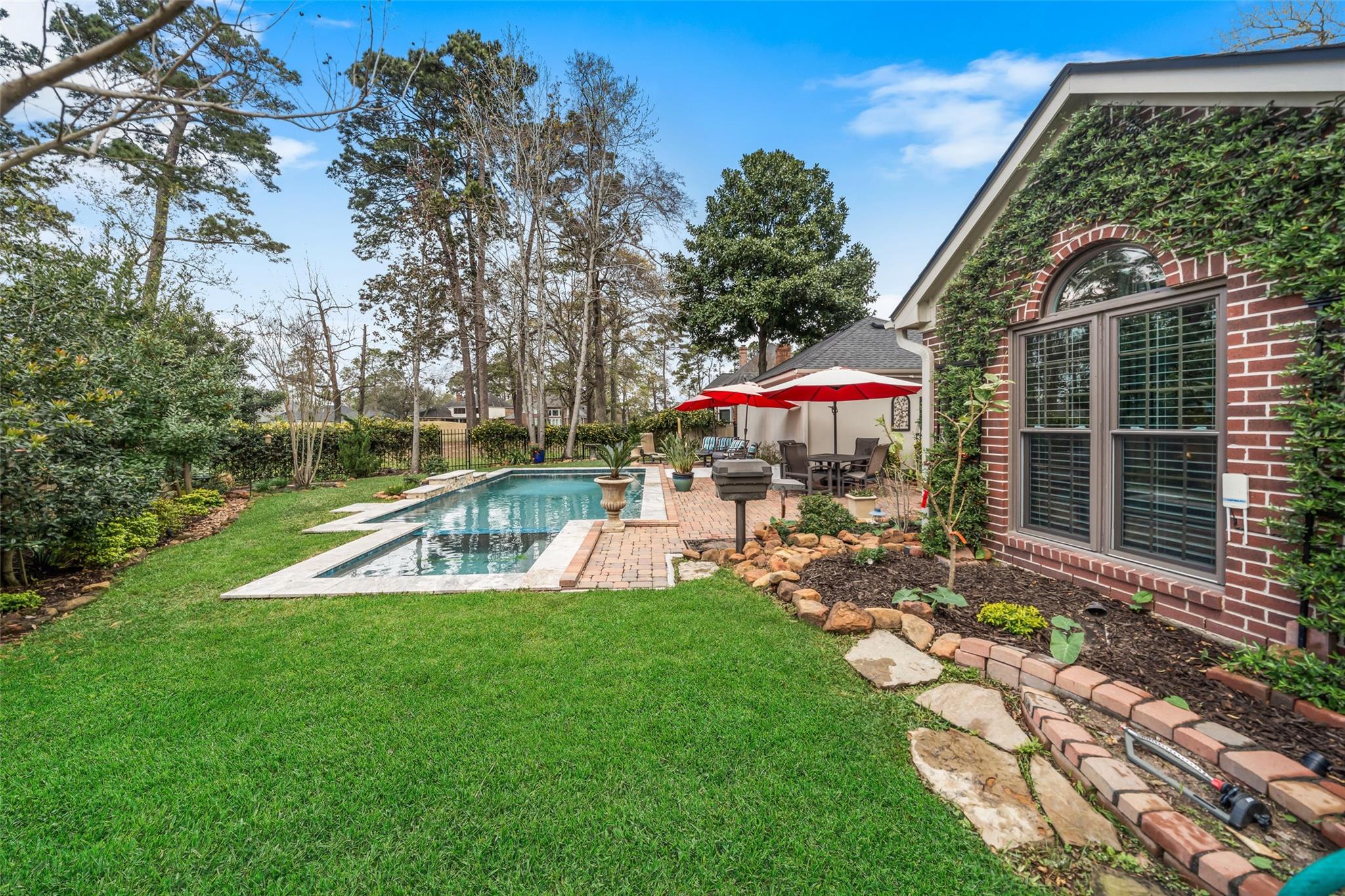 18711 Leisure Place Drive