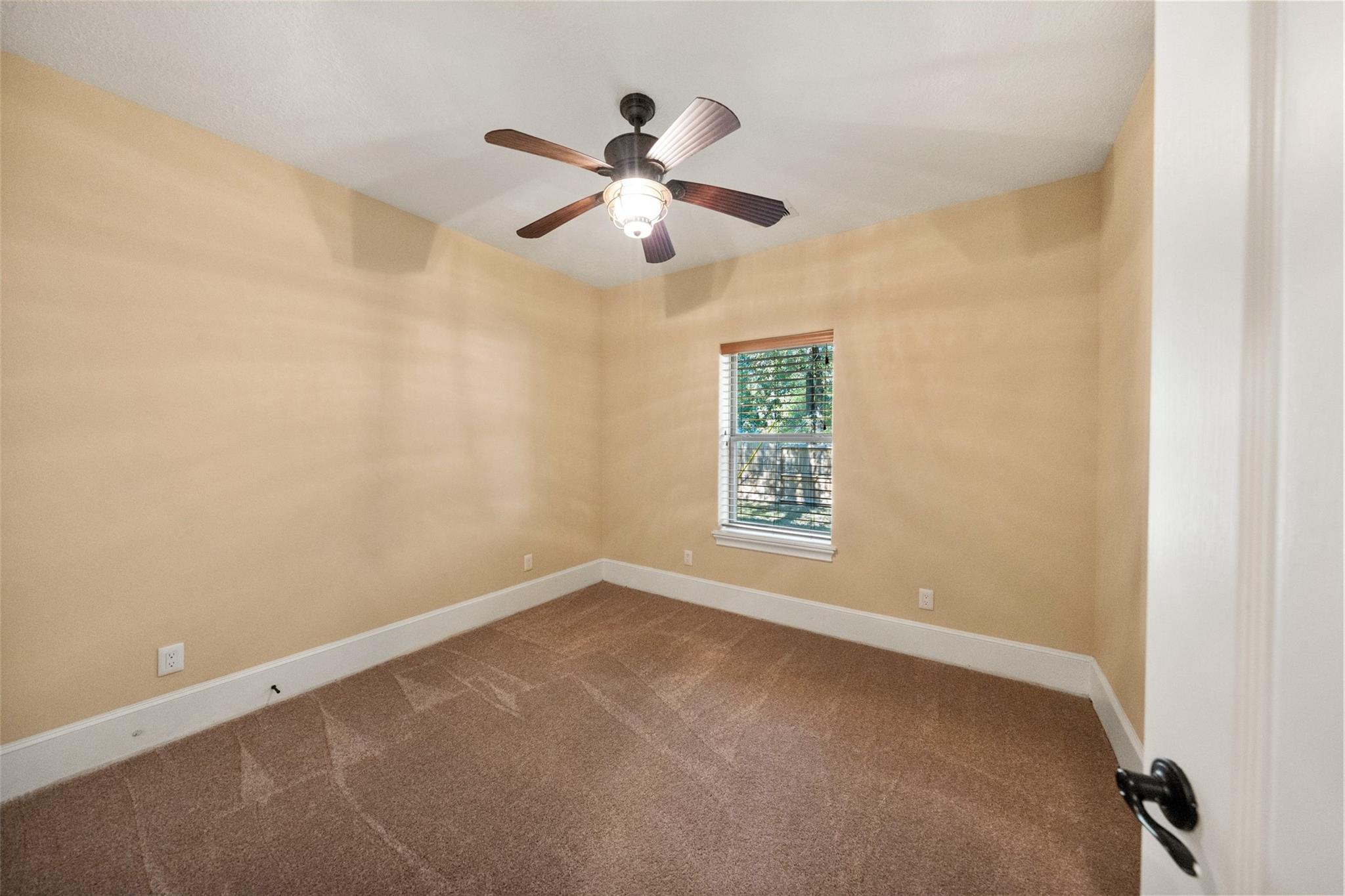 21710 Pino Lane