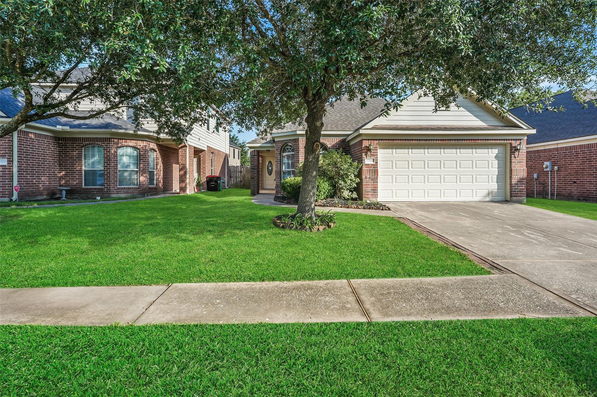 12146 Glen Crossing Circle