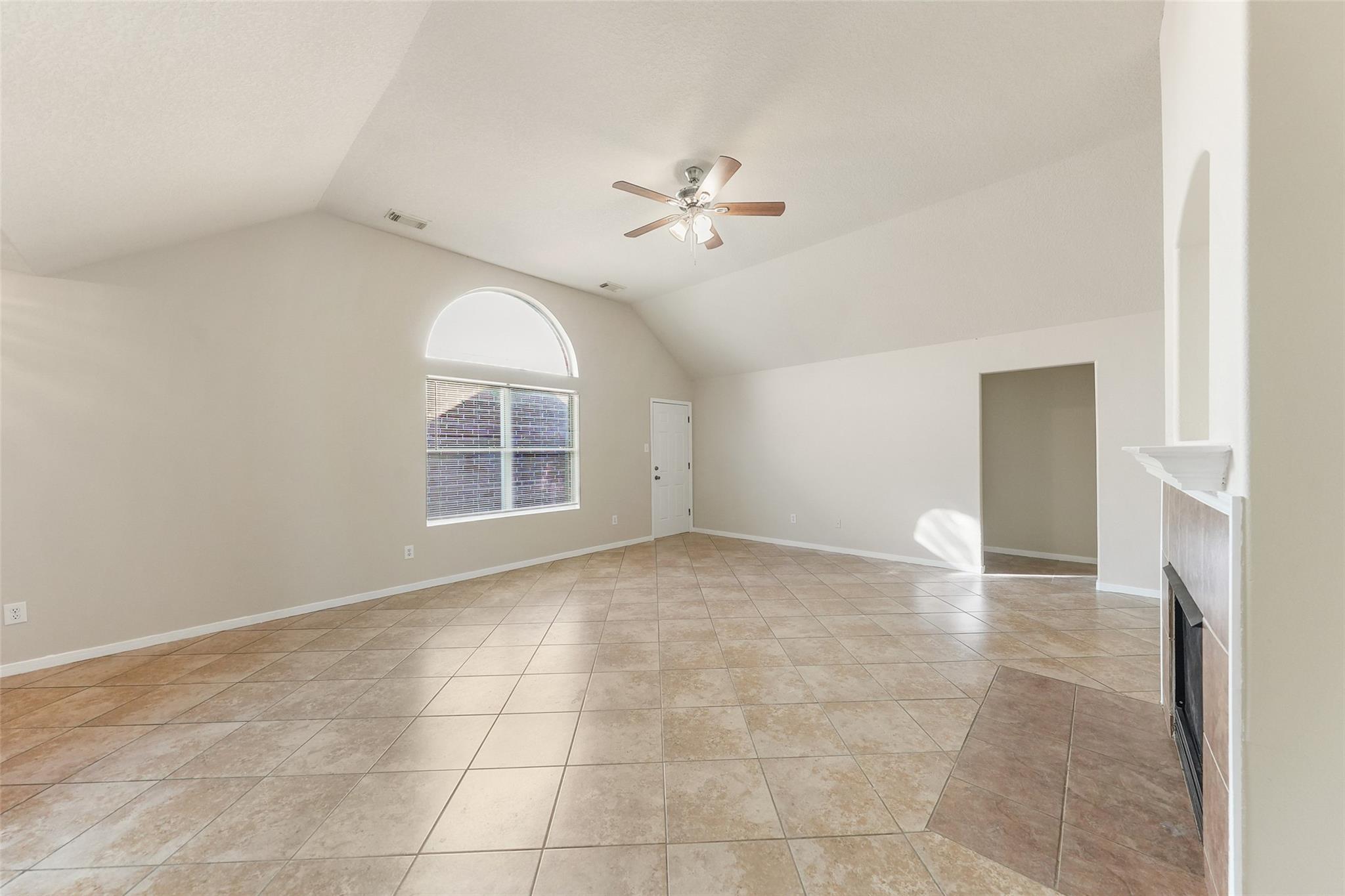 12146 Glen Crossing Circle
